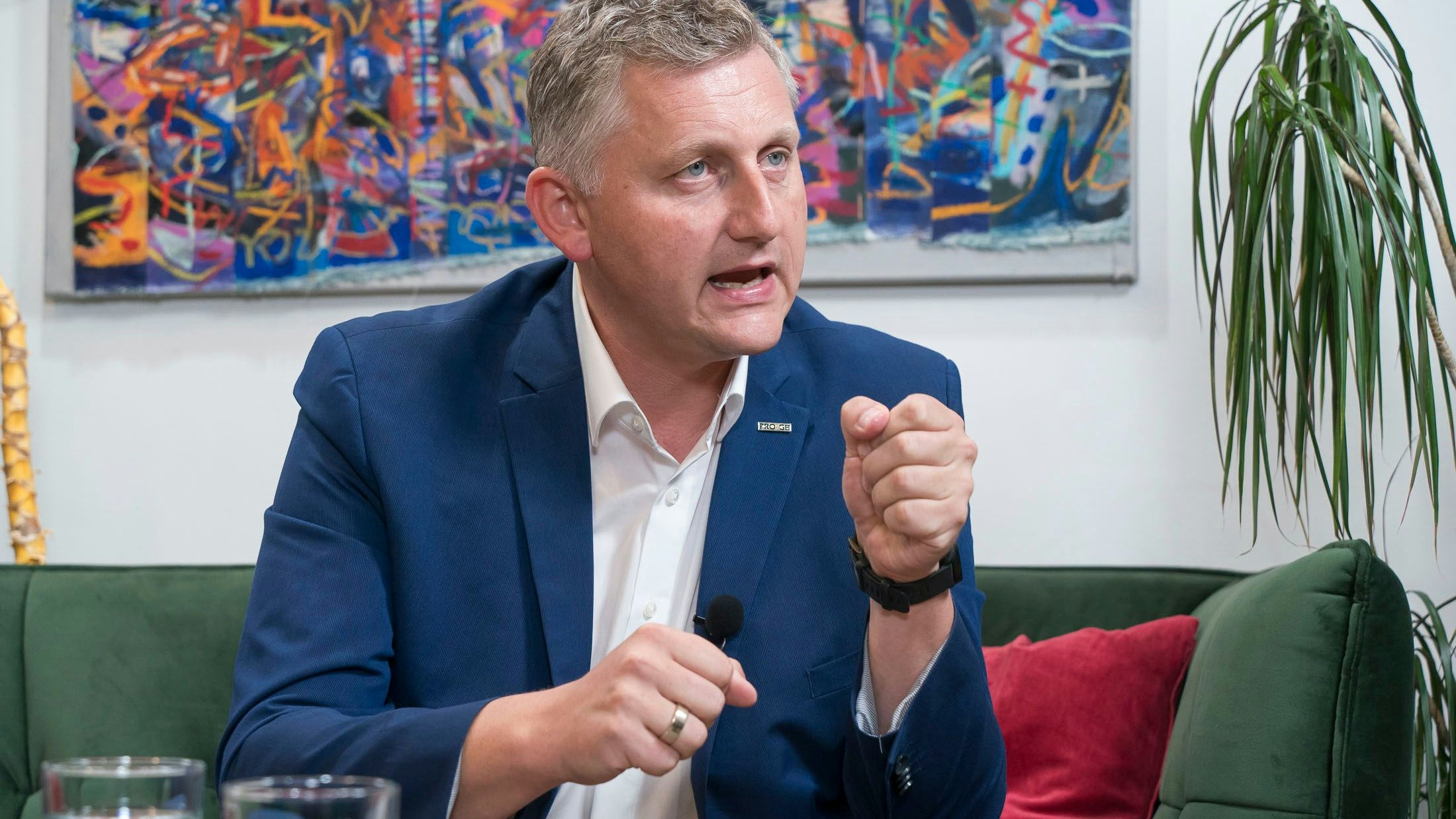 Reinhold Binder zeigte sich bereits im "Heute"-Talk kampfbereit. Nun legte der Vorsitzende der Gewerkschaft PRO-GE noch einmal nach. 