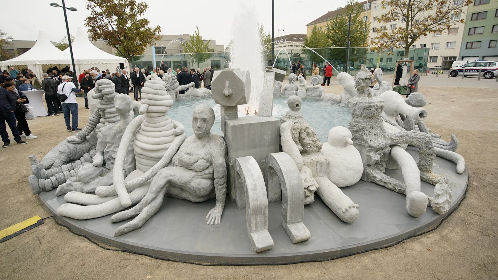 Acht Monate lang wurde an dem umstrittenen Jubiläumsbrunnen in Wien-Favoriten gebaut. 