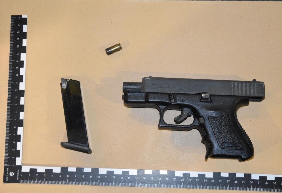 Mit dieser Pistole wollte der junge Wiener die Tankstelle ausrauben.