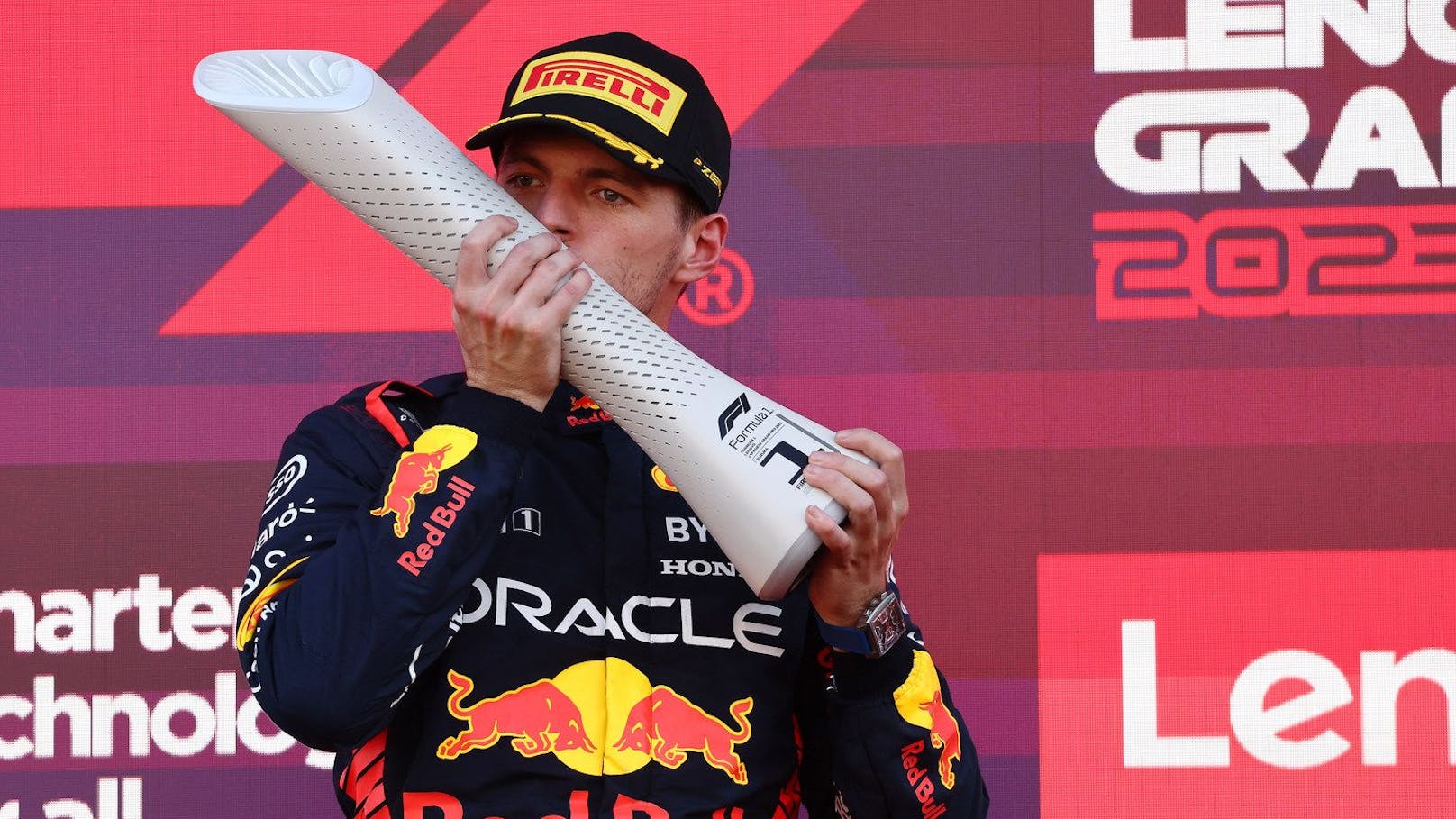 Red-Bull-Star Verstappen verrät sein Pokal-Geheimnis