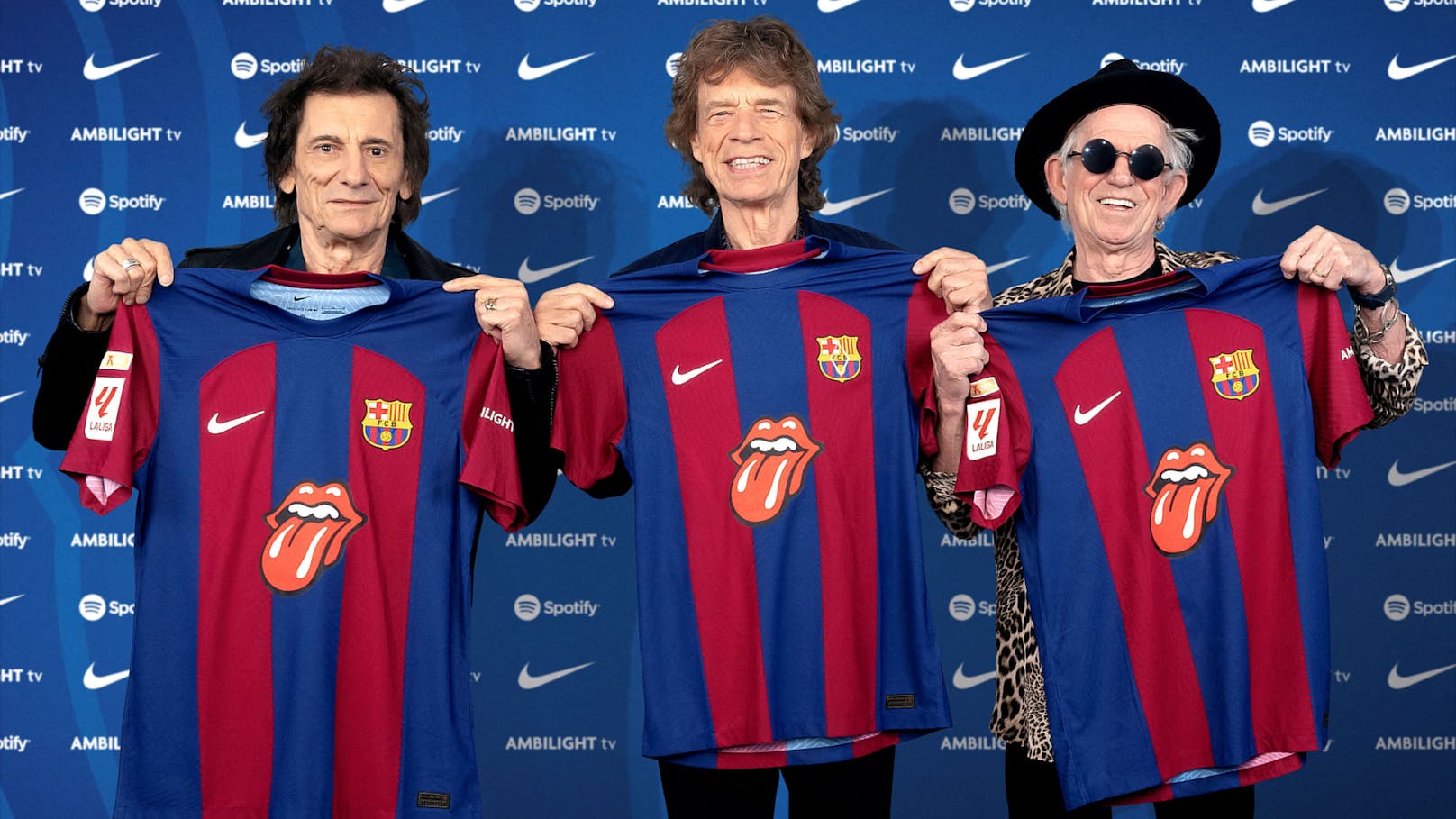 Barcelona-Preiswucher mit Rolling-Stones-Trikot