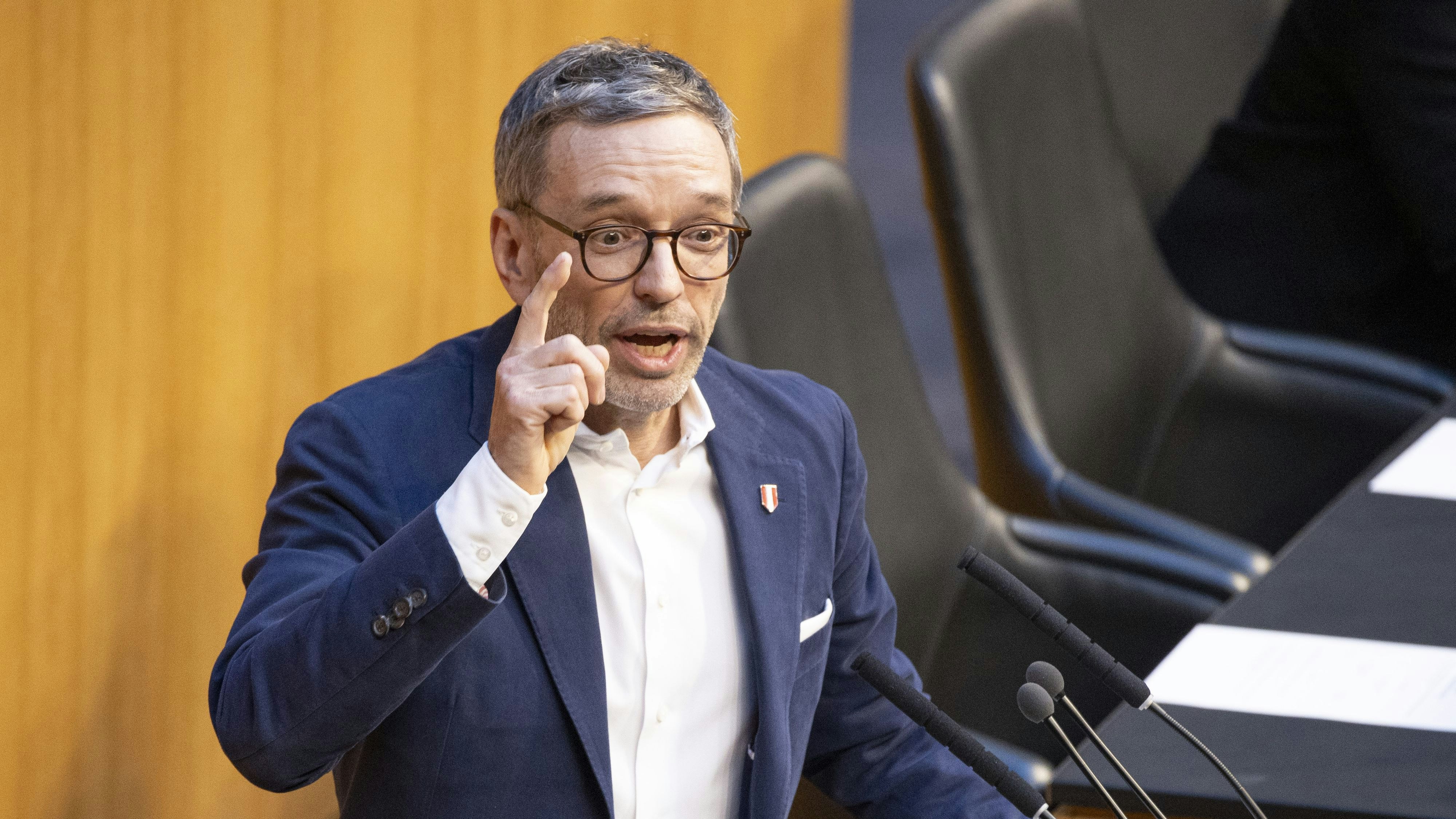 FPÖ-Chef Herbert Kickl ging am Mittwoch (25.10.2023) hart mit der Regierung ins Gericht. 