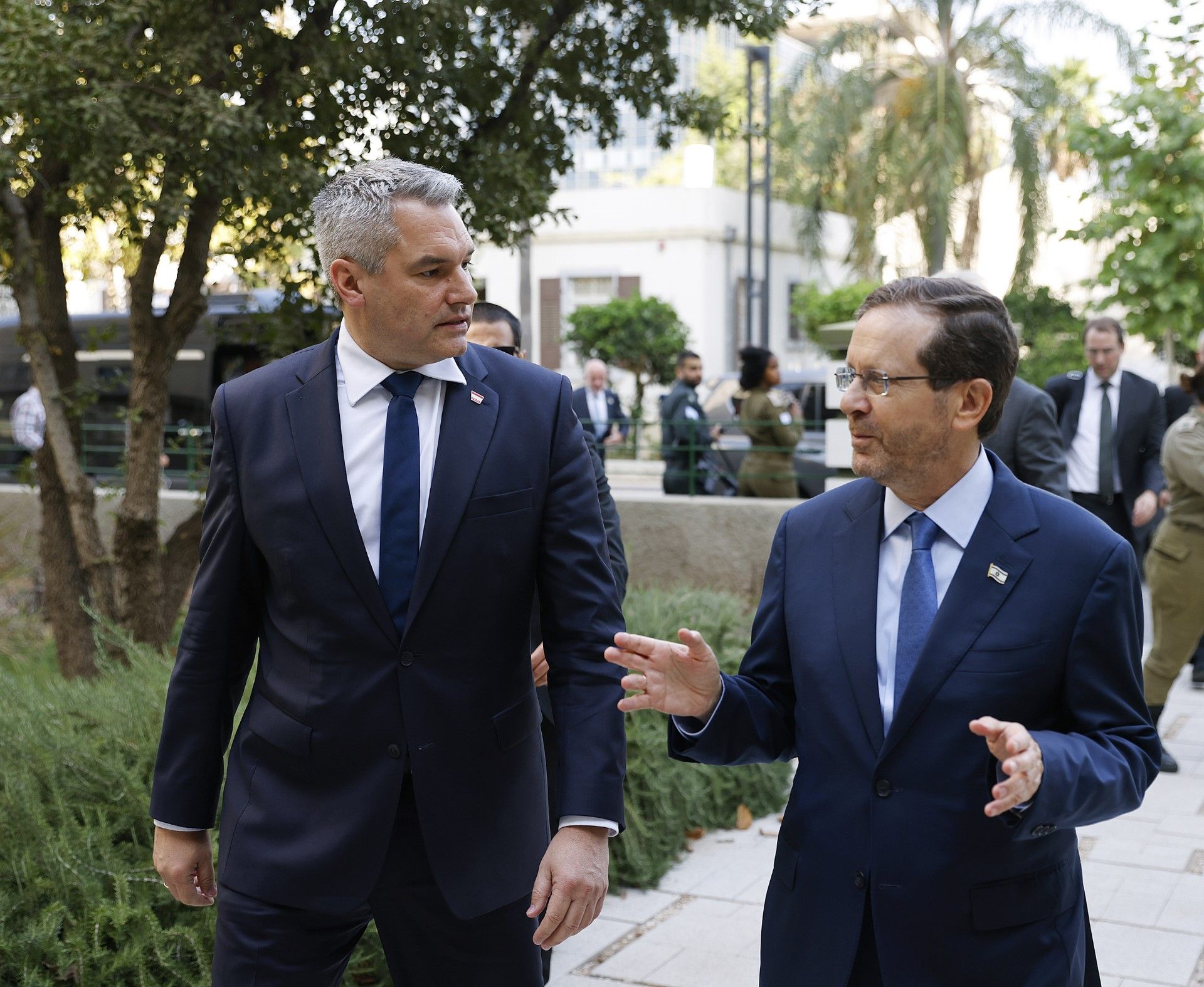 Im Zuge seines Israelbesuchs traf Österreichs Bundeskanzler Karl Nehammer auch den israelischen Präsidenten Jitzchak Herzog