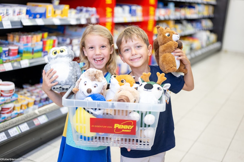 Ab Mitte September sammeln kleine und große Wald- und Naturbegeisterte bei PENNY die Kuscheltiere von „Die Wald- & Wuselbande“. 