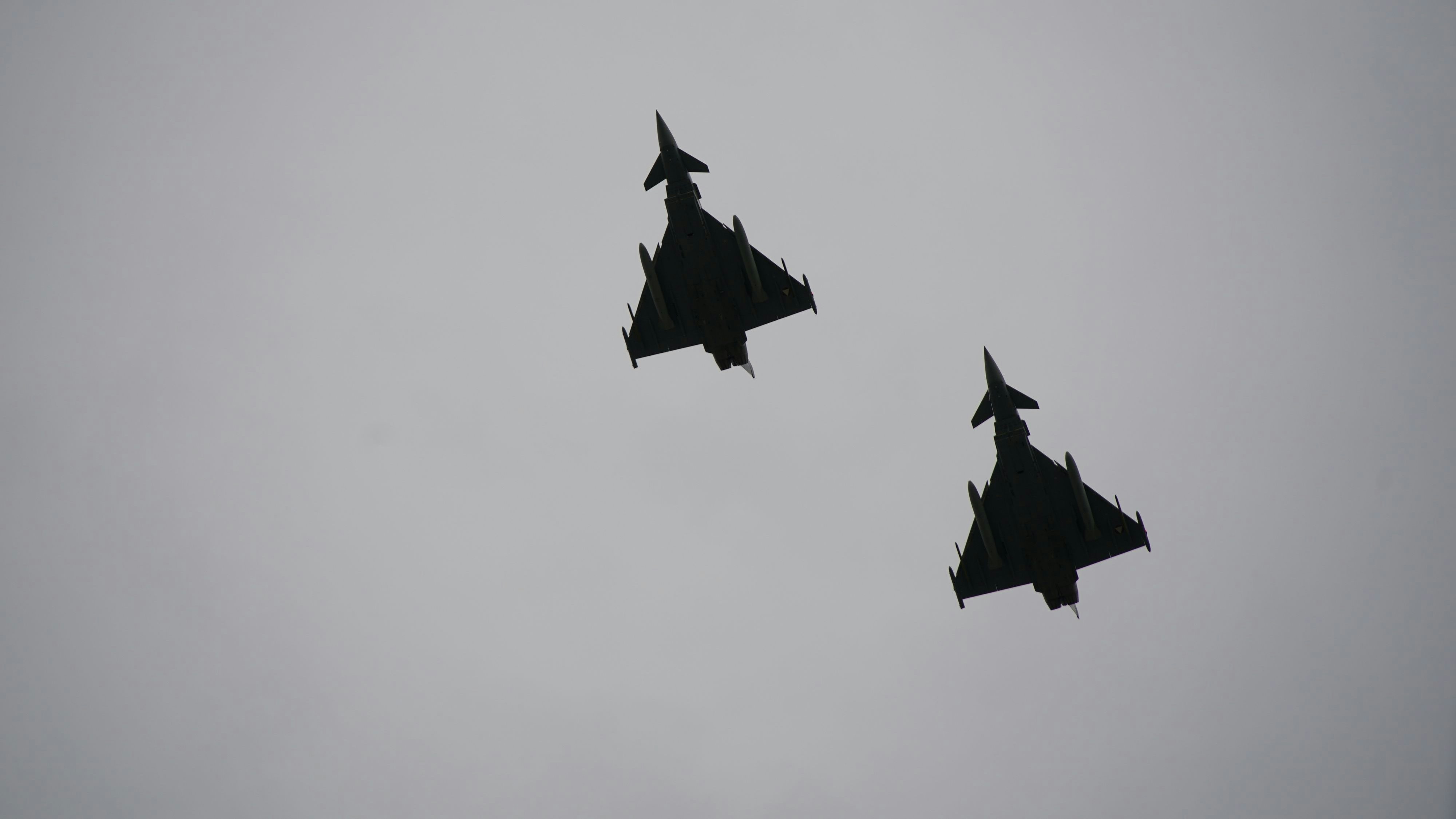 Heute.at - Eurofighter trainieren mit Überschall – wo es laut wird