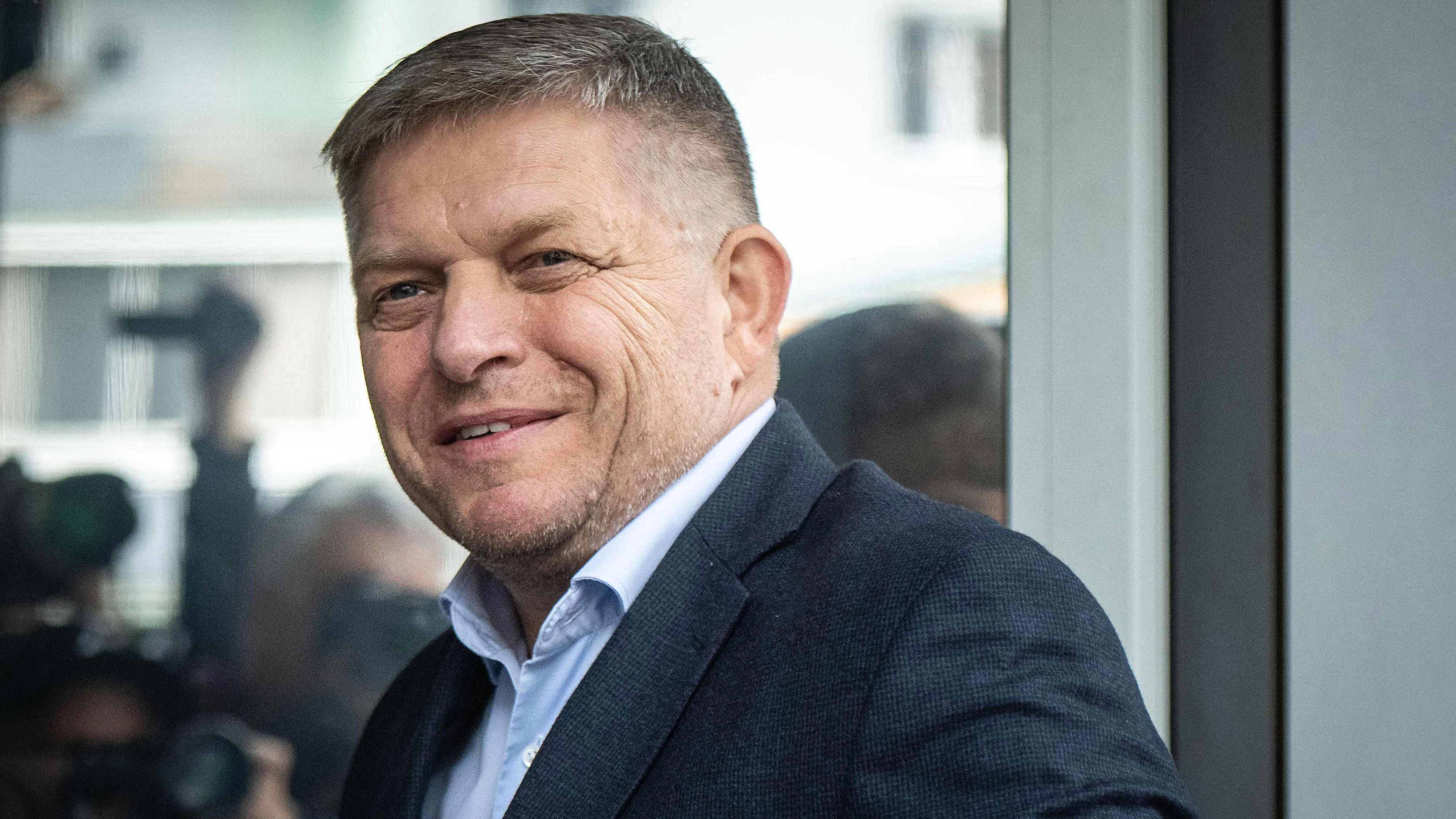 Der neue slowakische Regierungschef Robert Fico während seiner Vereidigung.