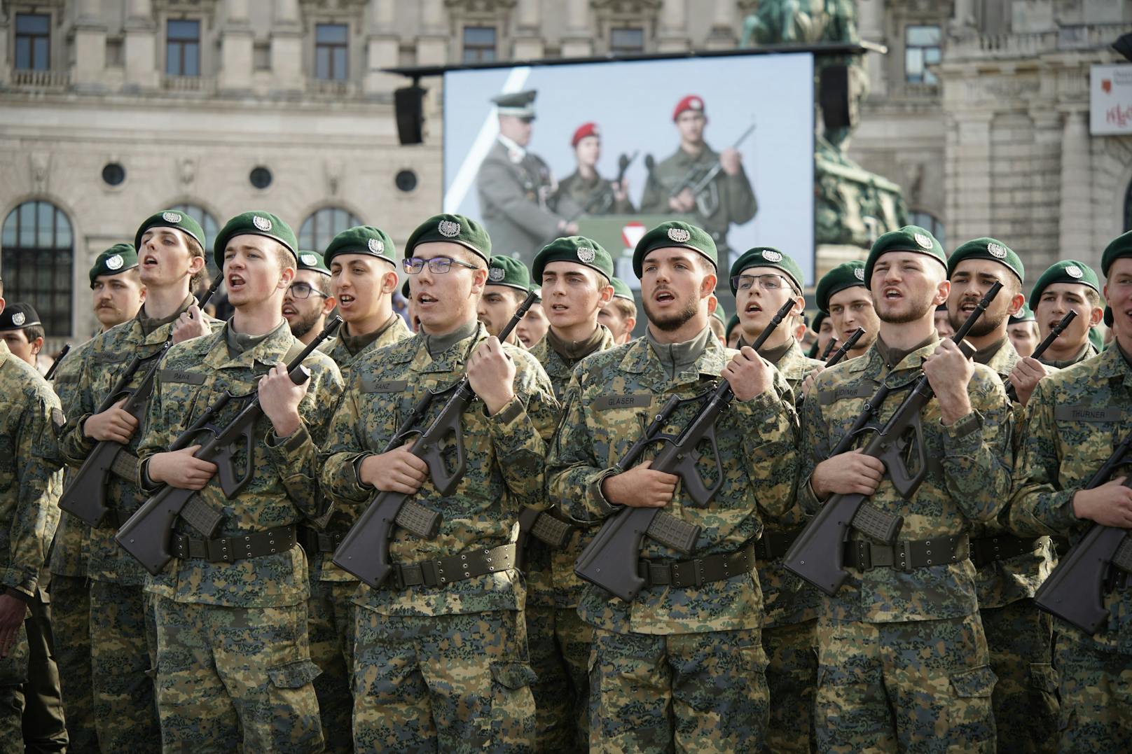 Die Angelobung von Rekruten beim Nationalfeiertag 2023