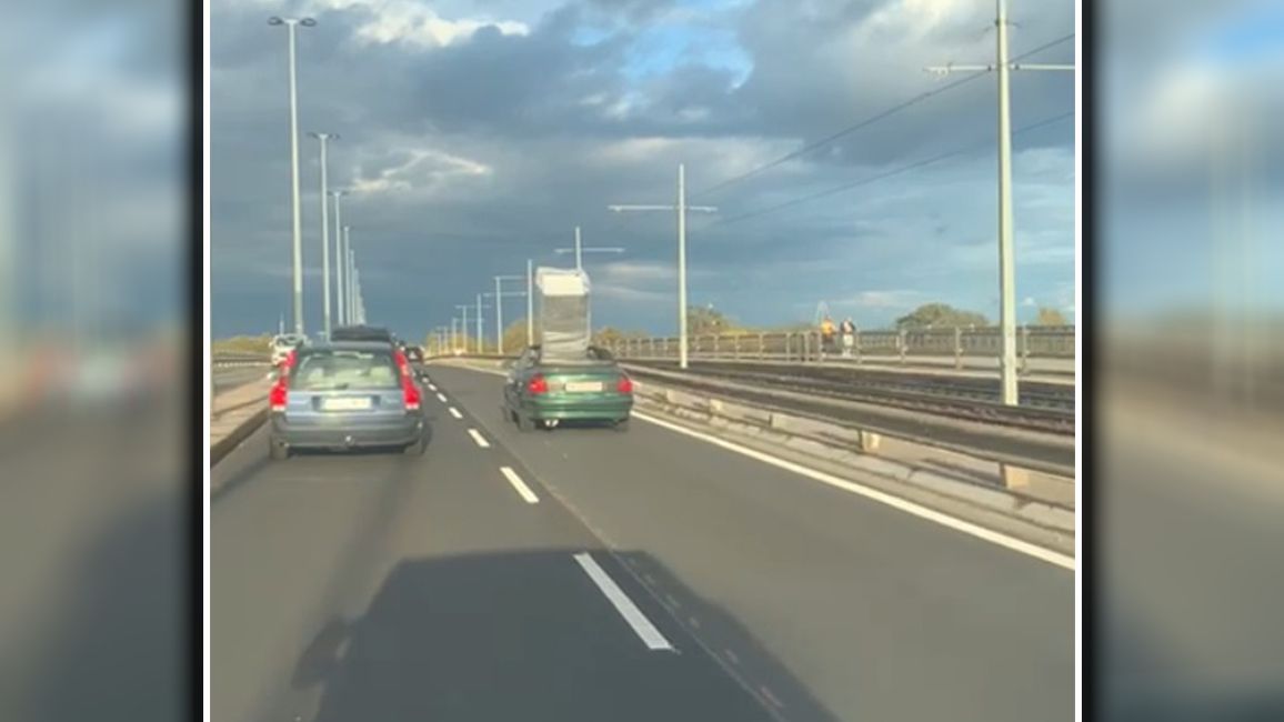 Dieses Cabriolet flitzte am Mittwoch ganz 