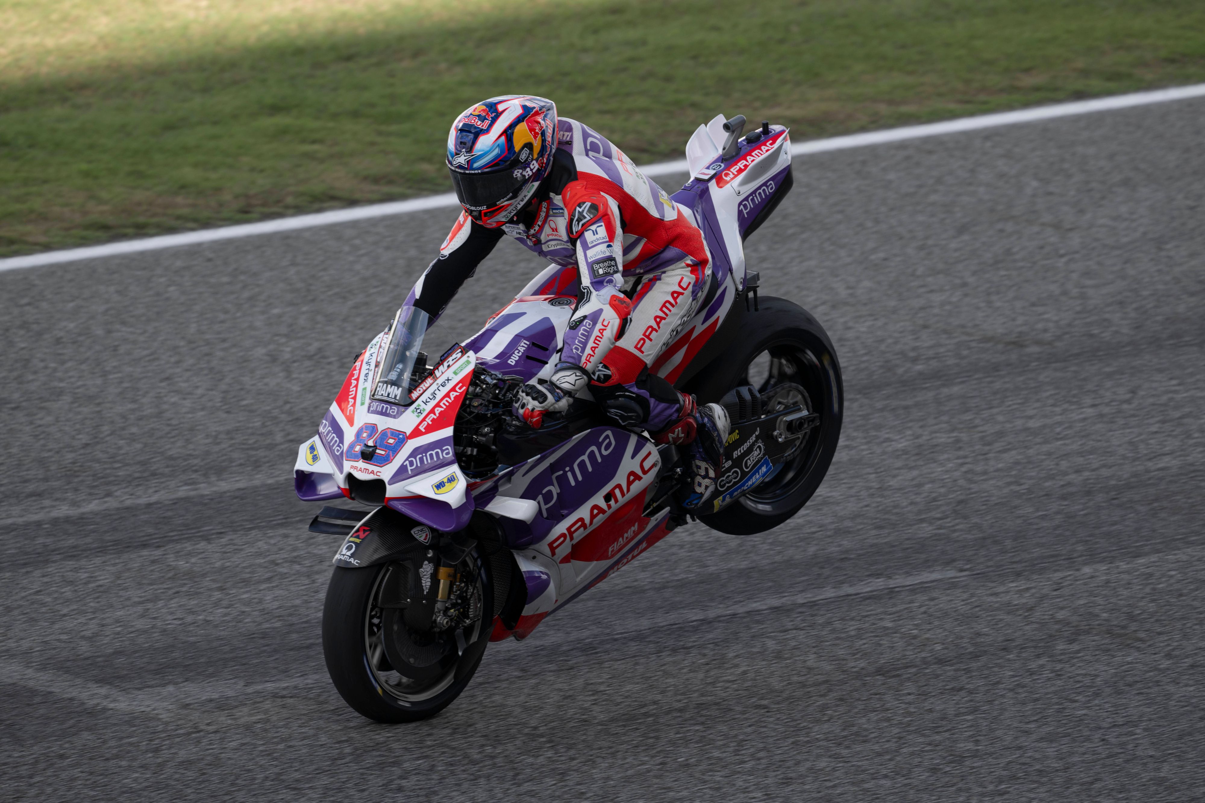 Jorge Martin mit einer Showeinlage