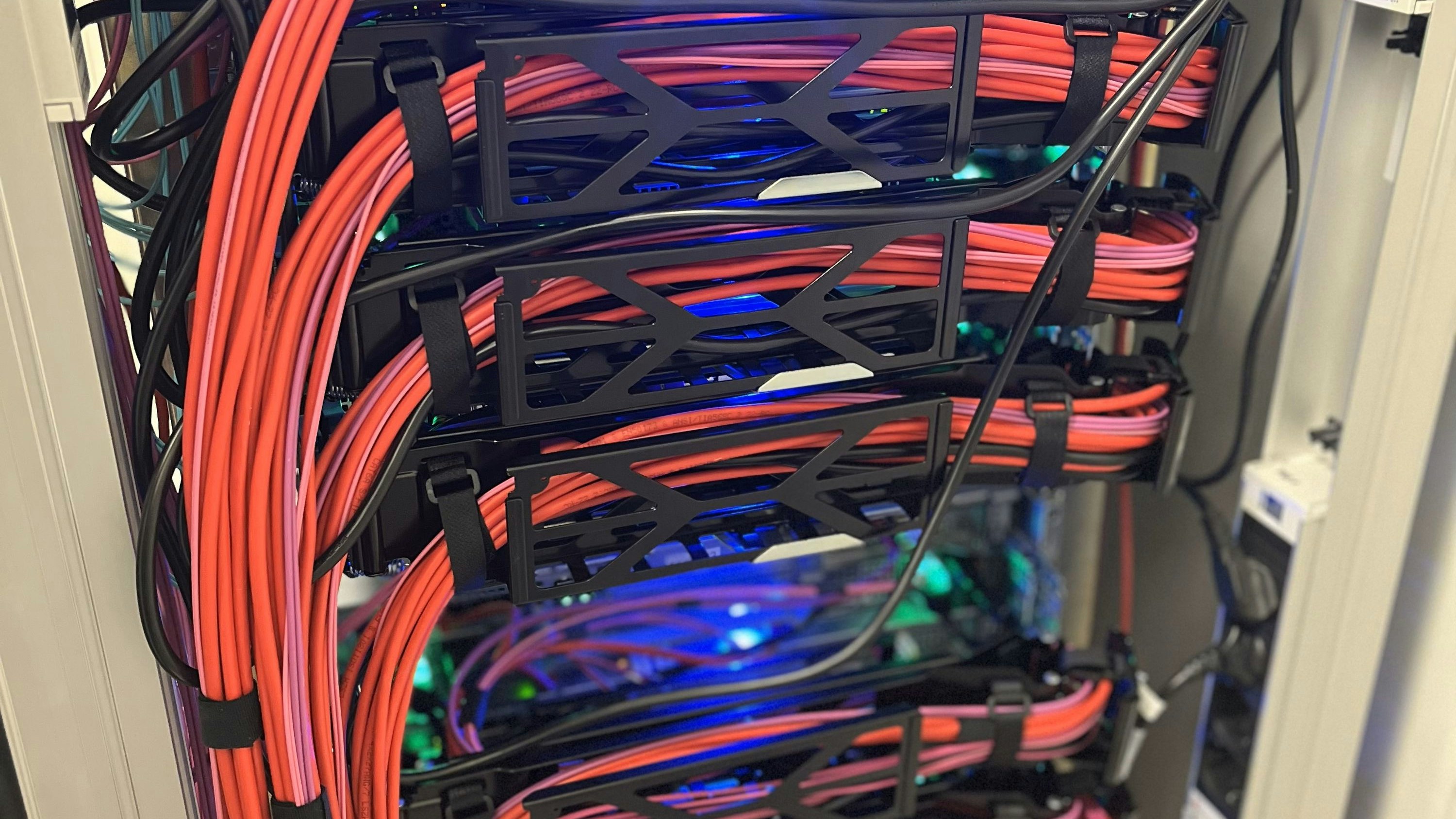 Josko setzt mit Dell Technologies auf Innovation und Nachhaltigkeit in der IT-Infrastruktur.
