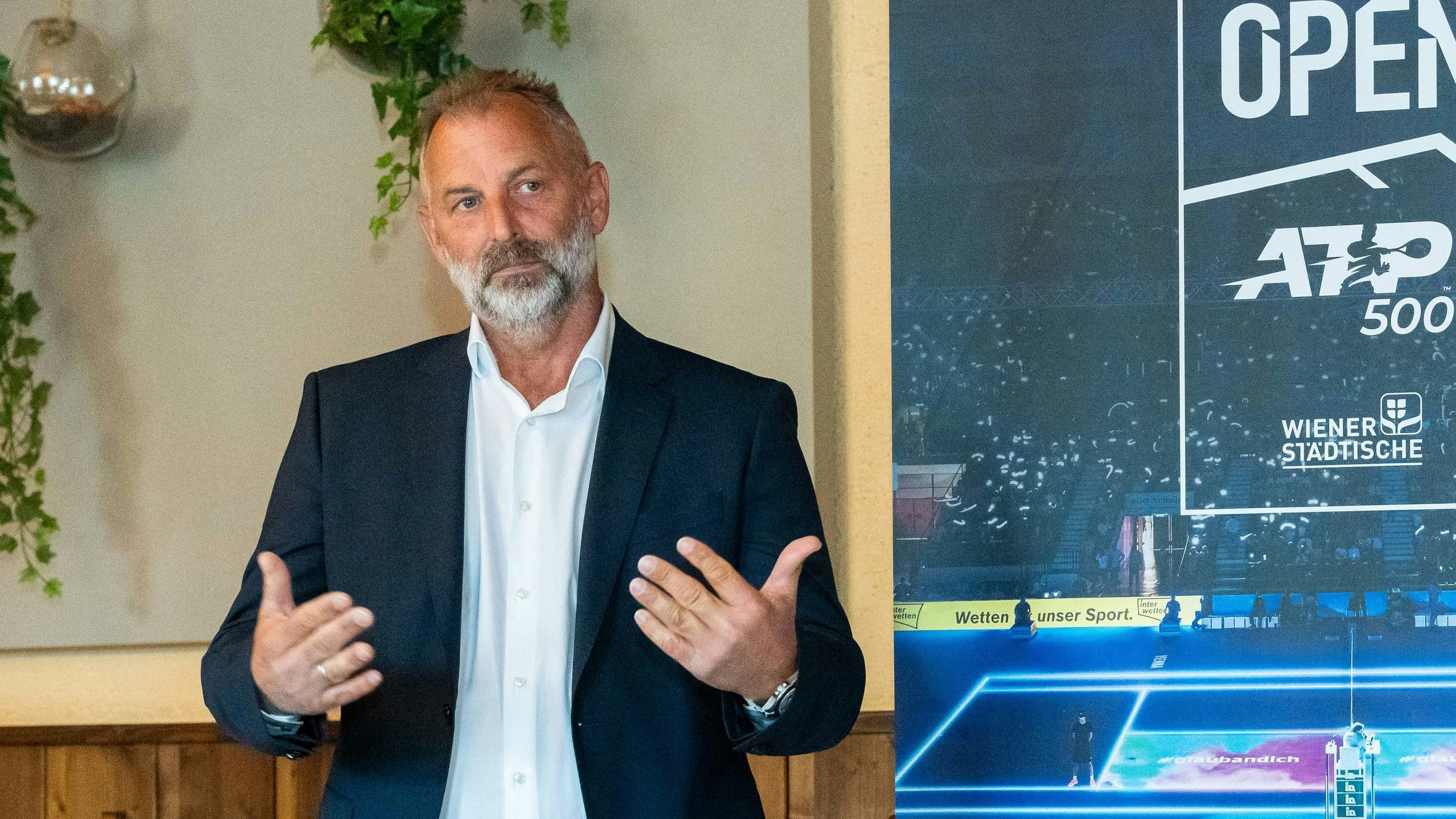 Thomas Muster wünscht sich modernere Locations.