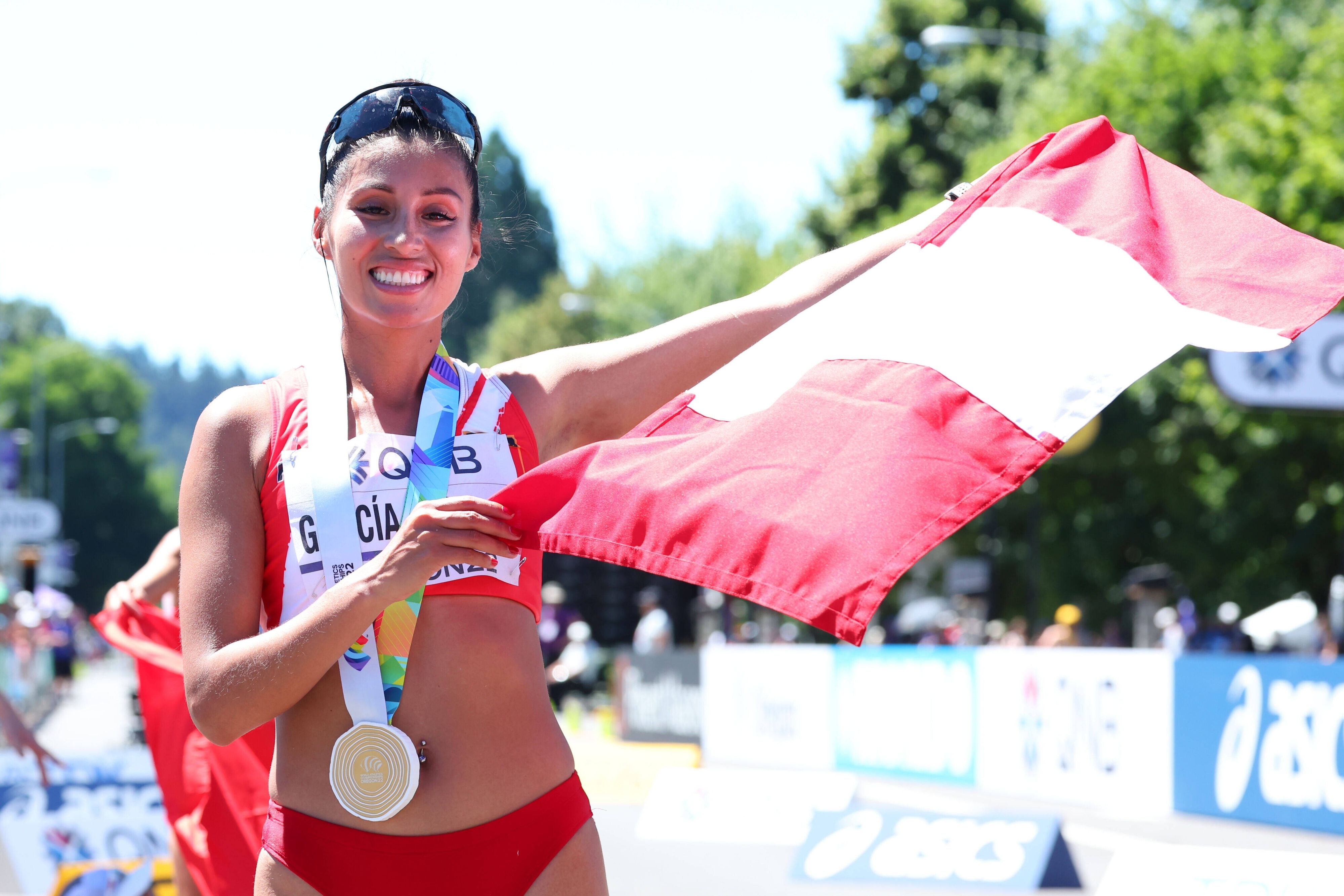 Kimberly Garcia ist flott zu Fuß. 