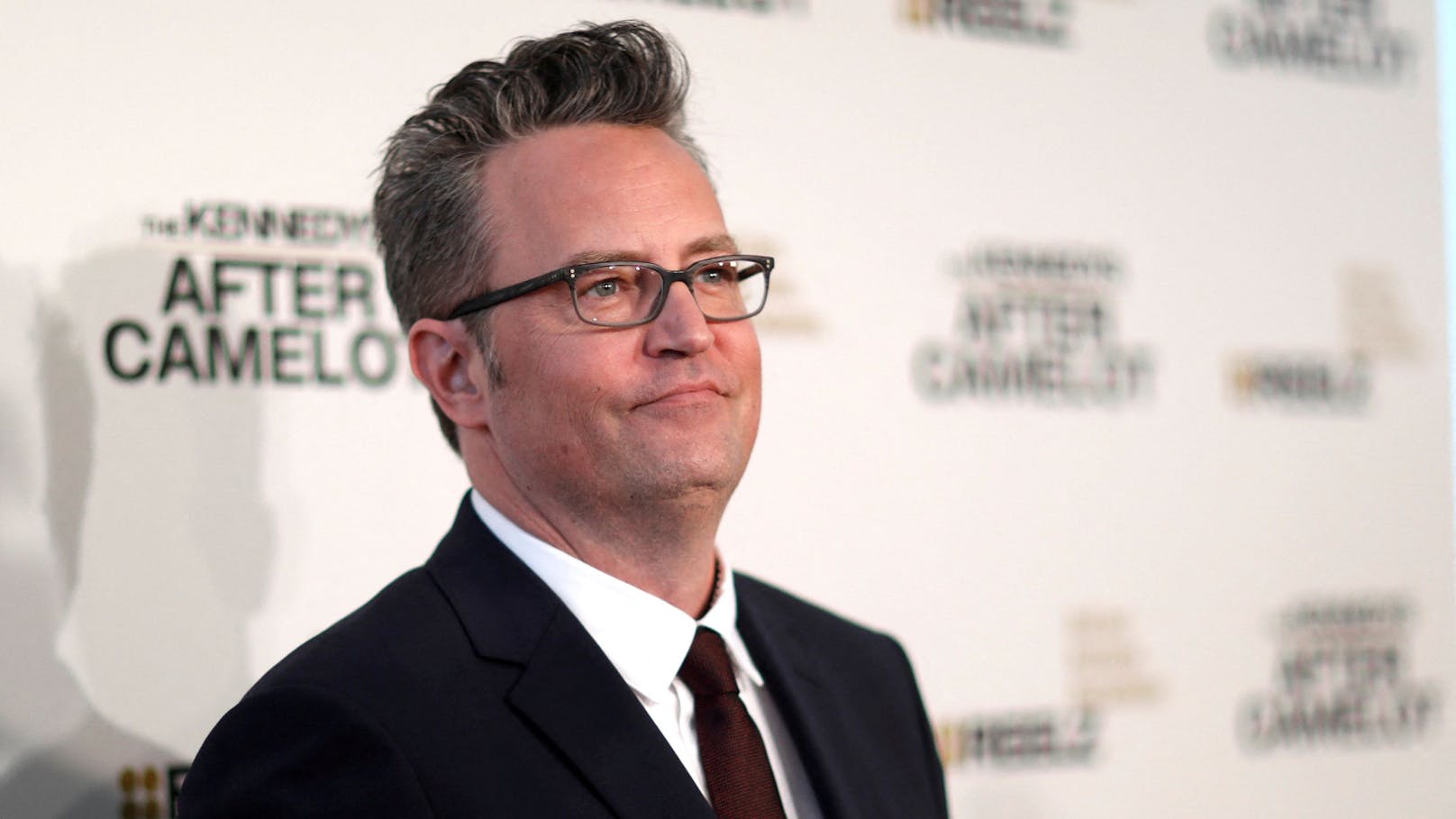 Ein Jahr nach Tod von Matthew Perry – erste Festnahme