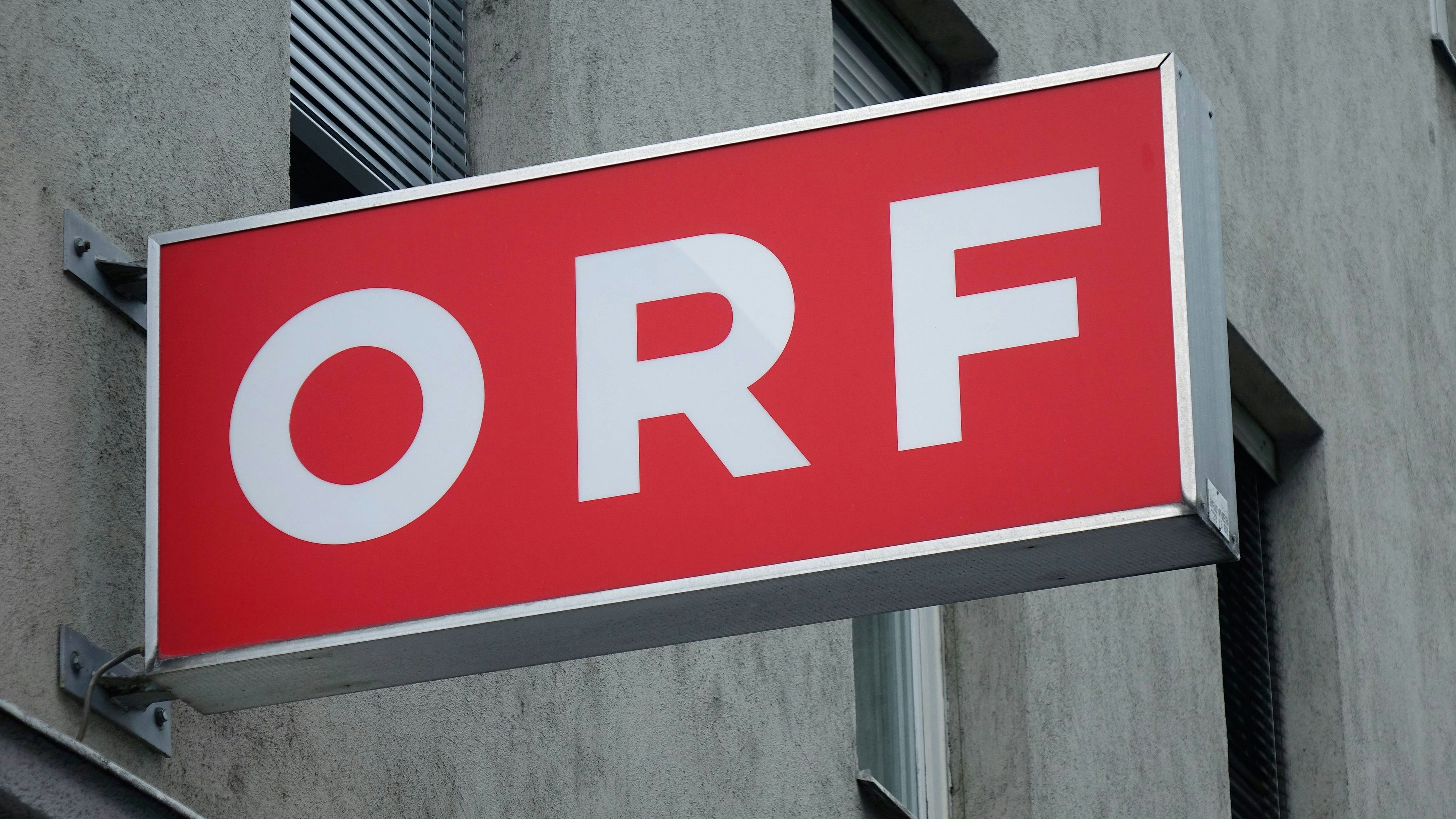 ORF-Schild am Funkhaus in der Argentinierstraße in Wien.
