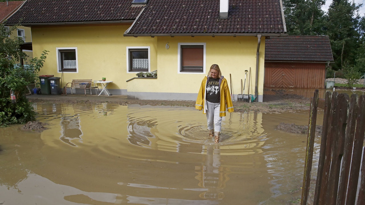 Heute.at - Unwetter-Chaos verschärft sich – Krisenstab einberufen