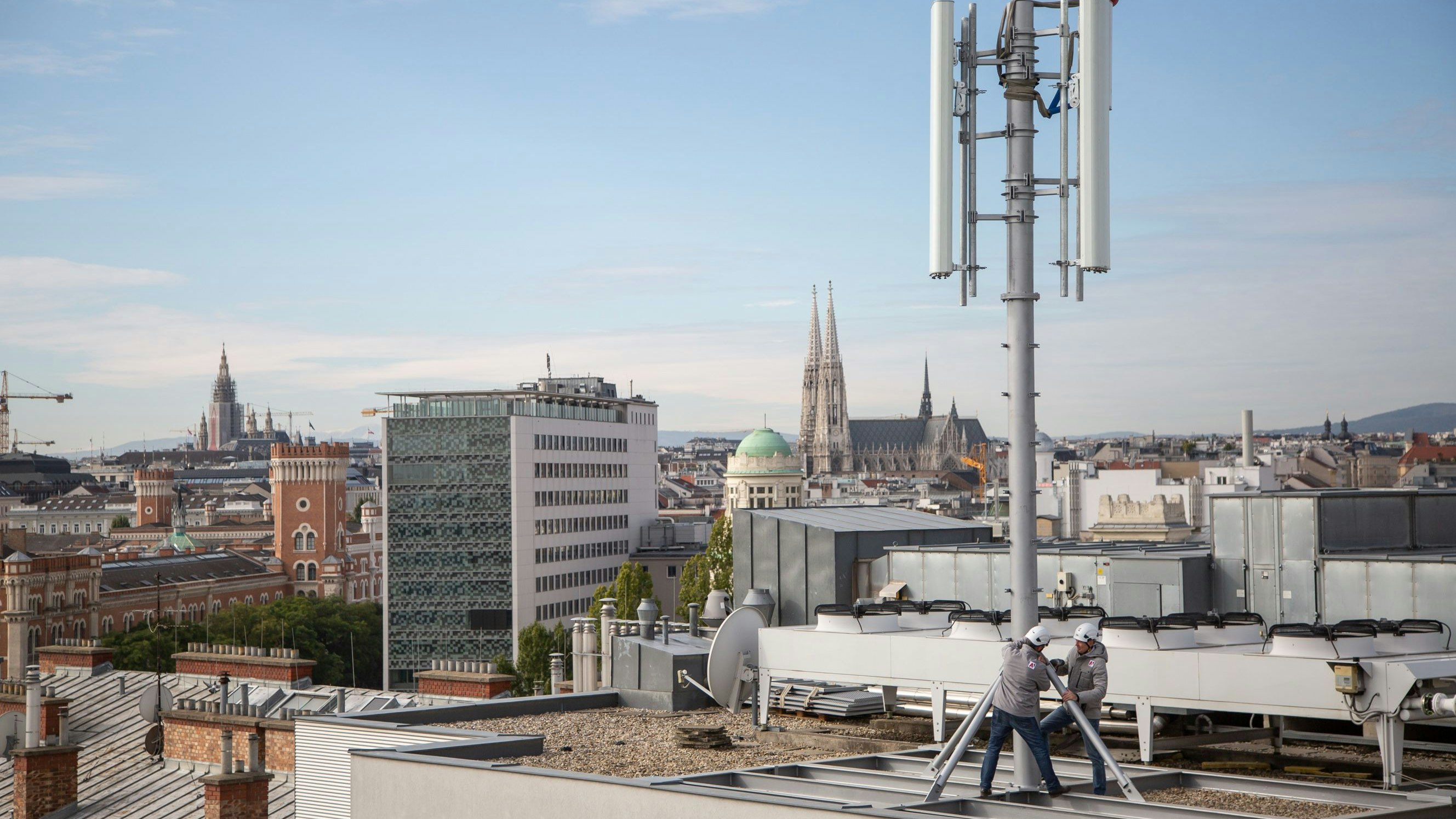 A1 erwirbt in Österreich Frequenzen im 26 GHz Band.