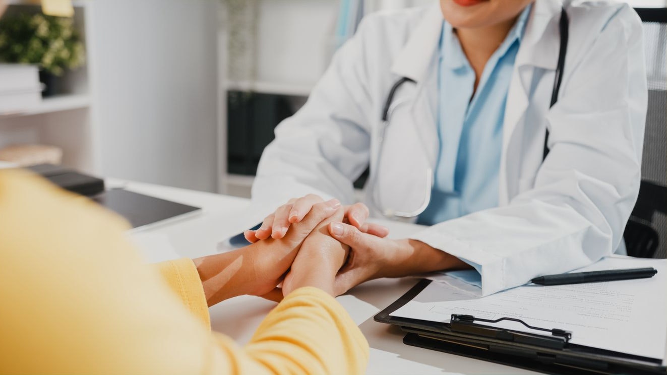 Eine Mitarbeiterin der Pathologie hatte wohl schlampig gearbeitet. (Symbolbild)