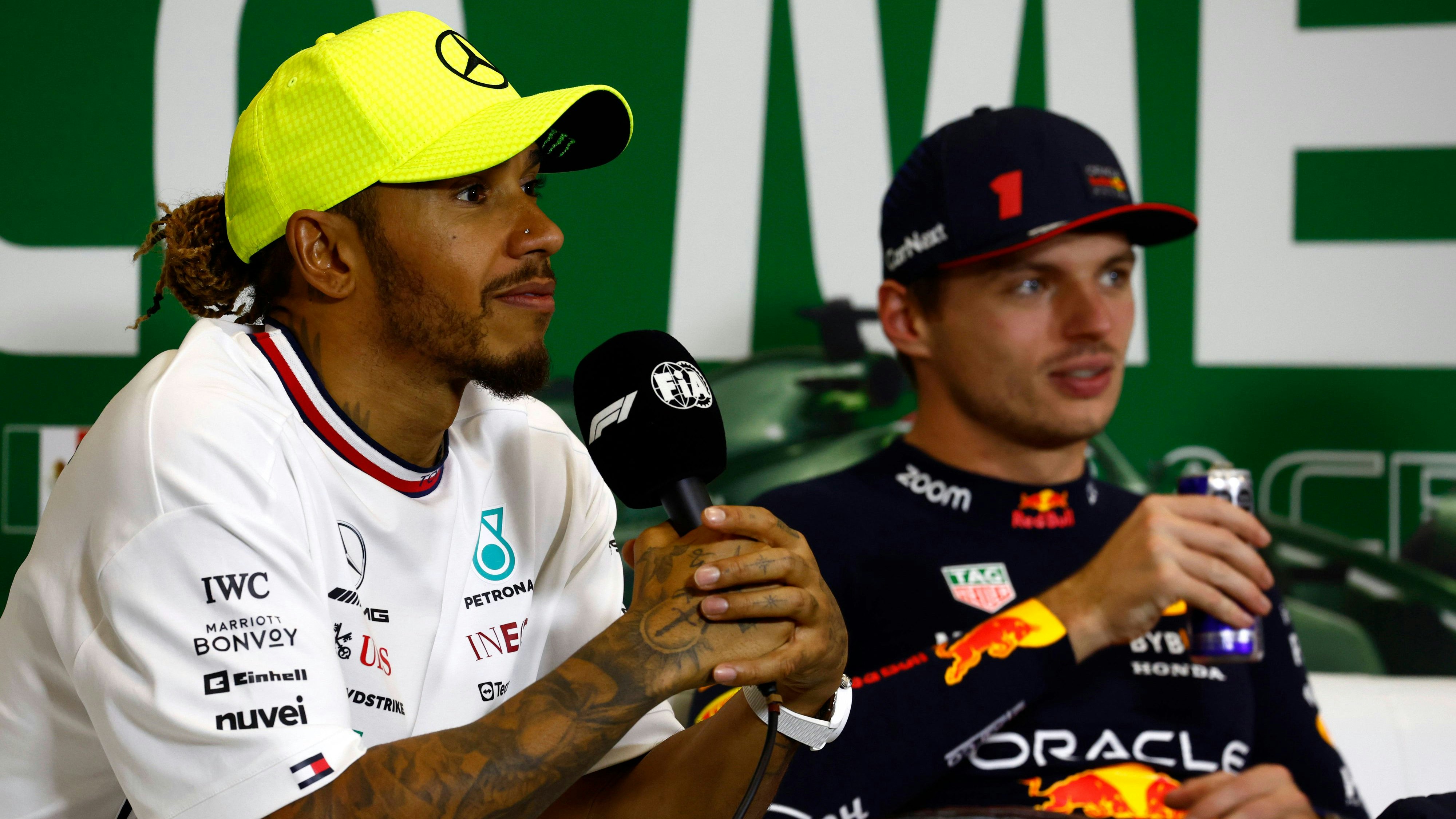 Formel-1-Star Lewis Hamilton würde sogar Geld auf Max Verstappen setzen. 