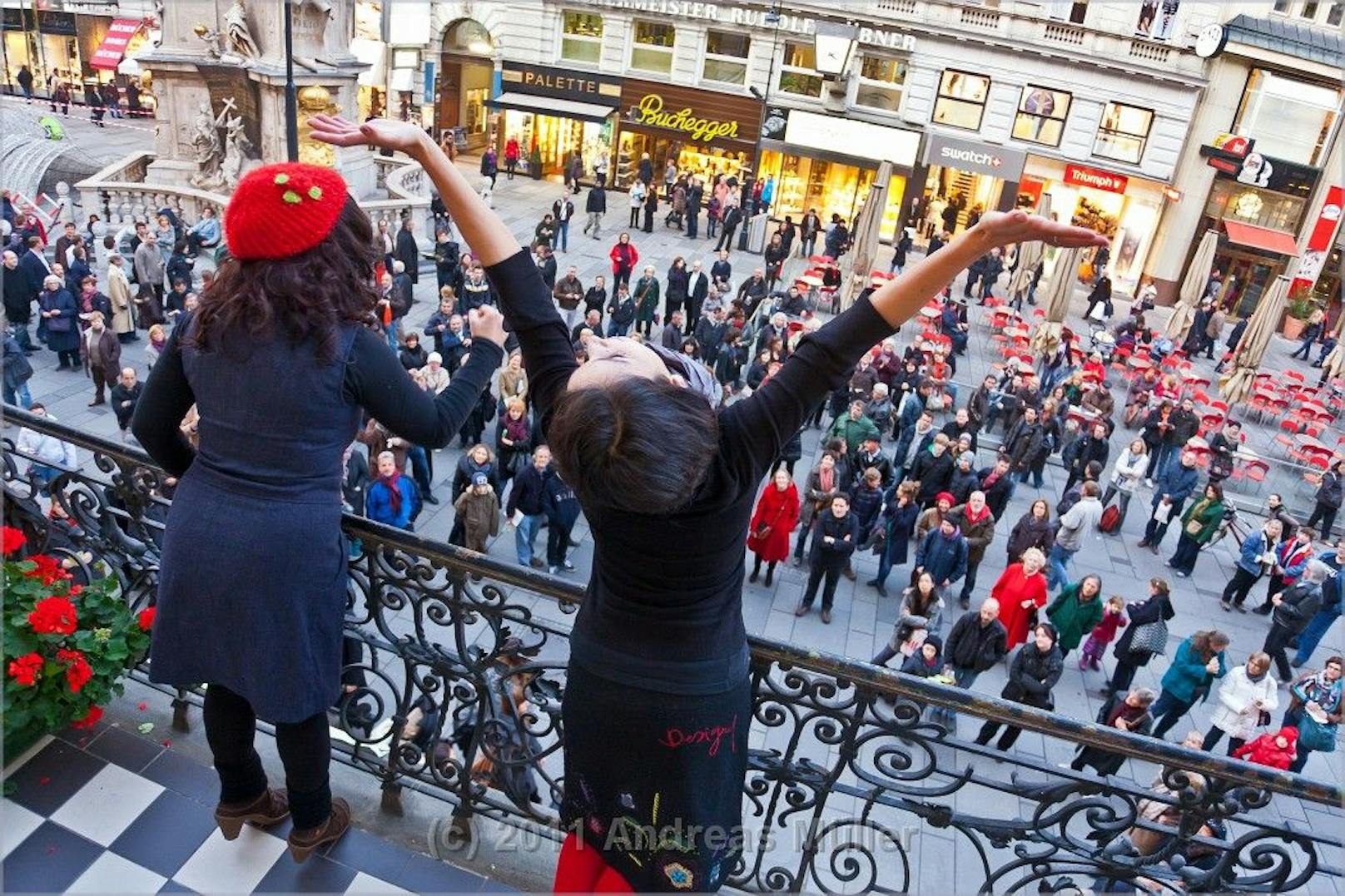 Balcanto - Gesang vom Balkon am 3. November in der ganzen Stadt
