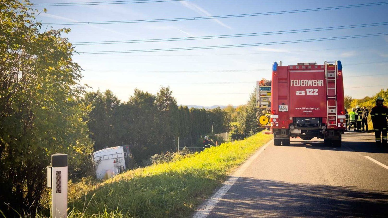 Der Feuerwehrkommandant schickte einen Teil der alarmierten Einsatzkräfte wieder nach Hause, auch, um die psychische Belastung zu minimieren.