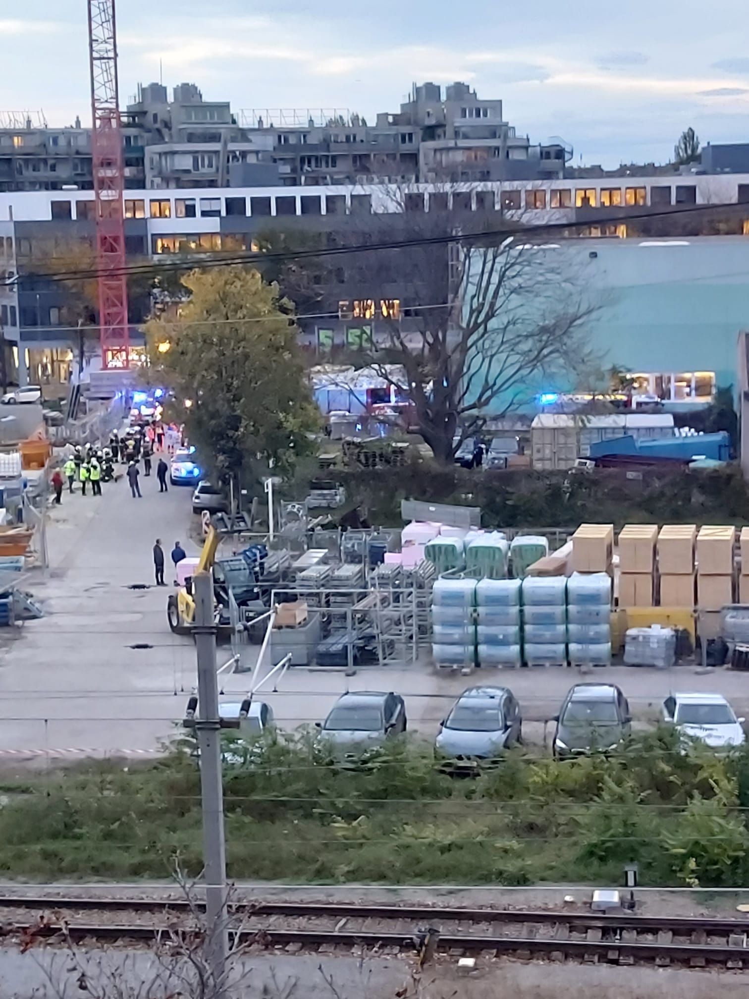 Am 2. November ereignete sich auf einer Baustelle im Bereich der Muthgasse (19.) ein schwerer Unfall. 