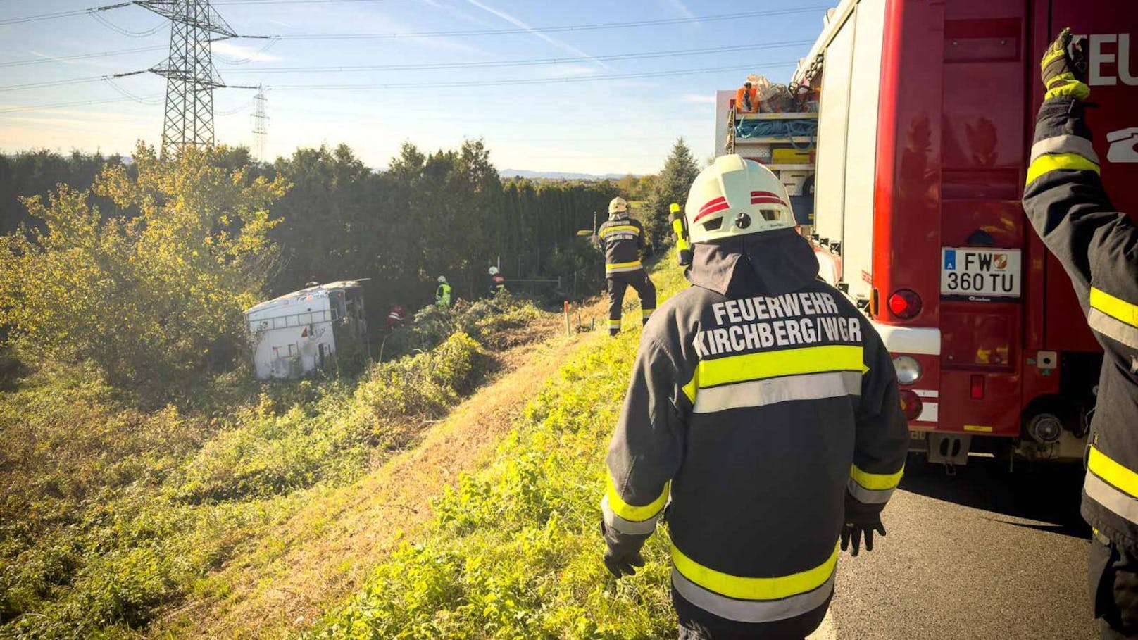 34-Jähriger stirbt bei schwerem Unfall in NÖ