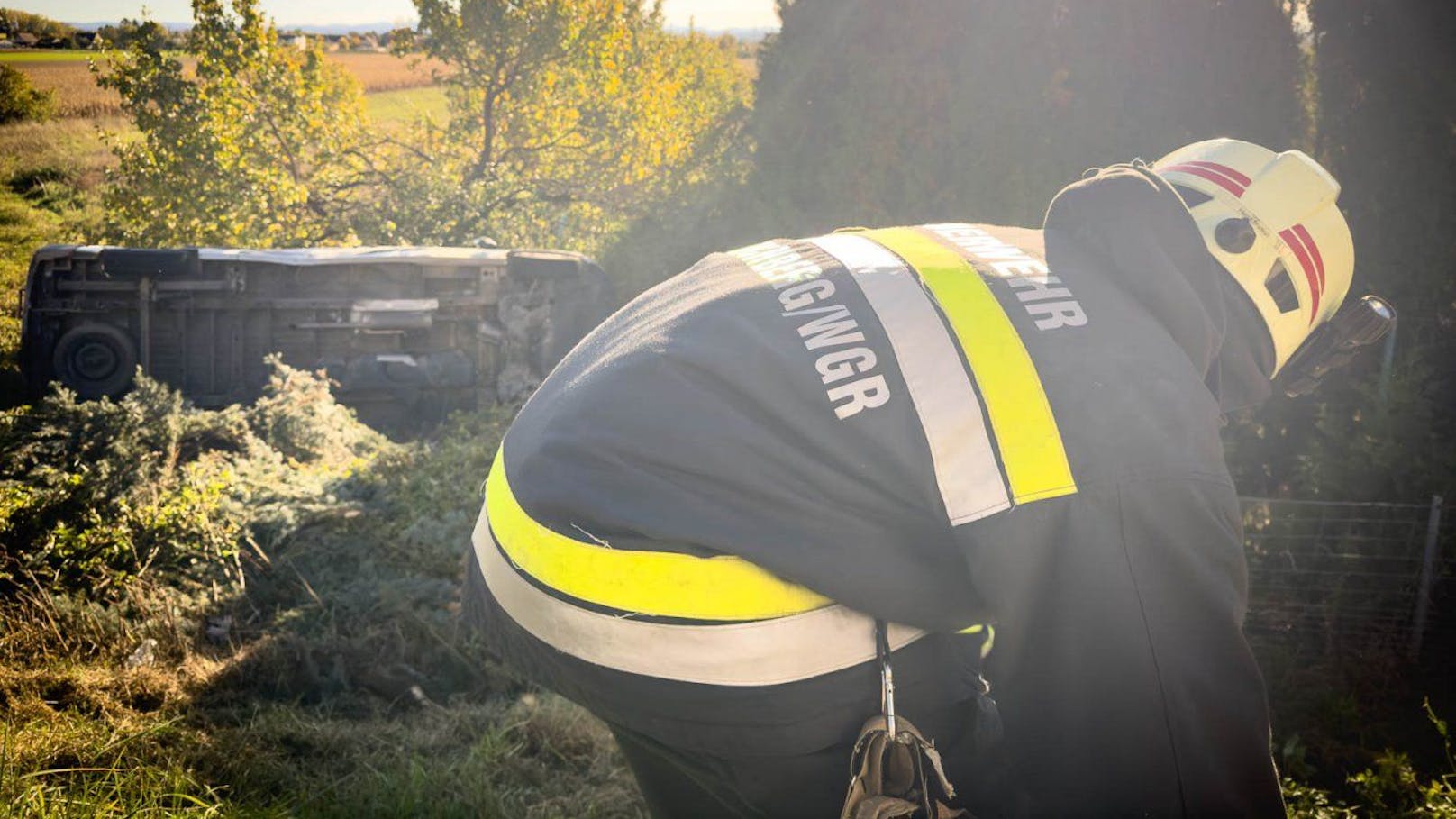 Ersthelfer beobachteten die Szenen, darunter auch Feuerwehrmitglieder der FF Kirchberg.