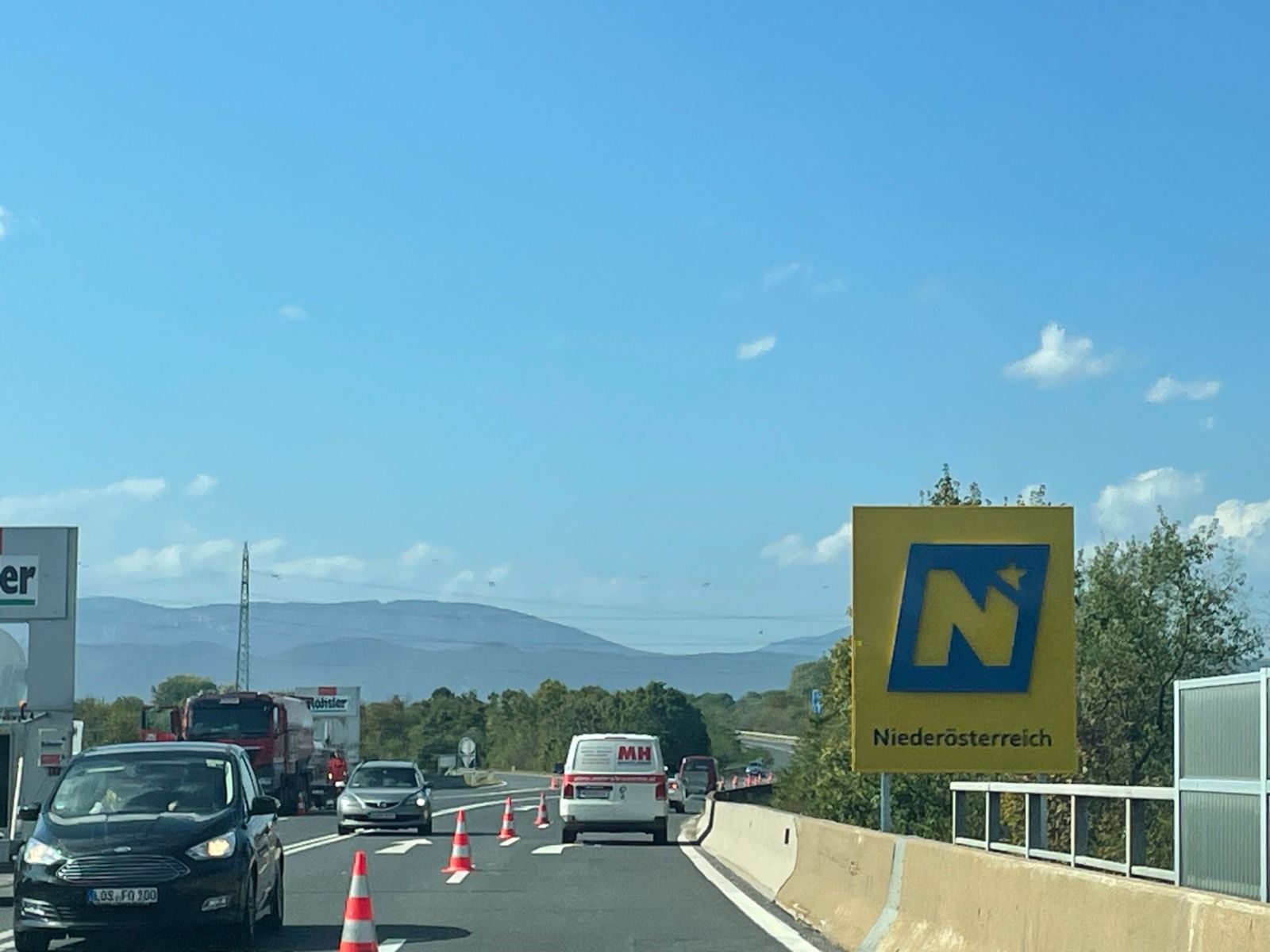 Auf der S4 soll eine Mittel-Trennung entstehen, zahlreiche tödliche Unfälle waren bereits auf der S4 zwischen Wr. Neustadt und Mattersburg passiert.