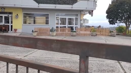 Ein italienisches Paar kommt nach dem Verzehr einer Pizza mit Schmerzen ins Spital.