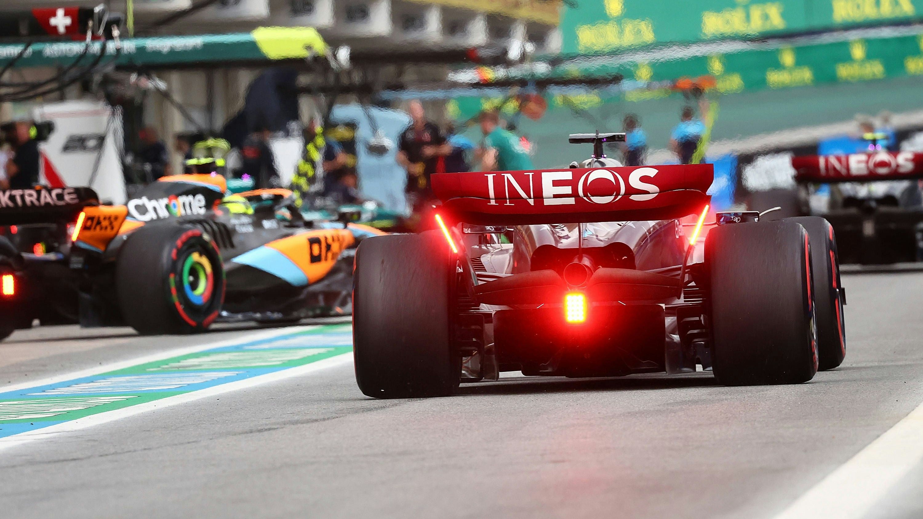 Mercedes-Pilot George Russell wurde in Brasilien bestraft. 