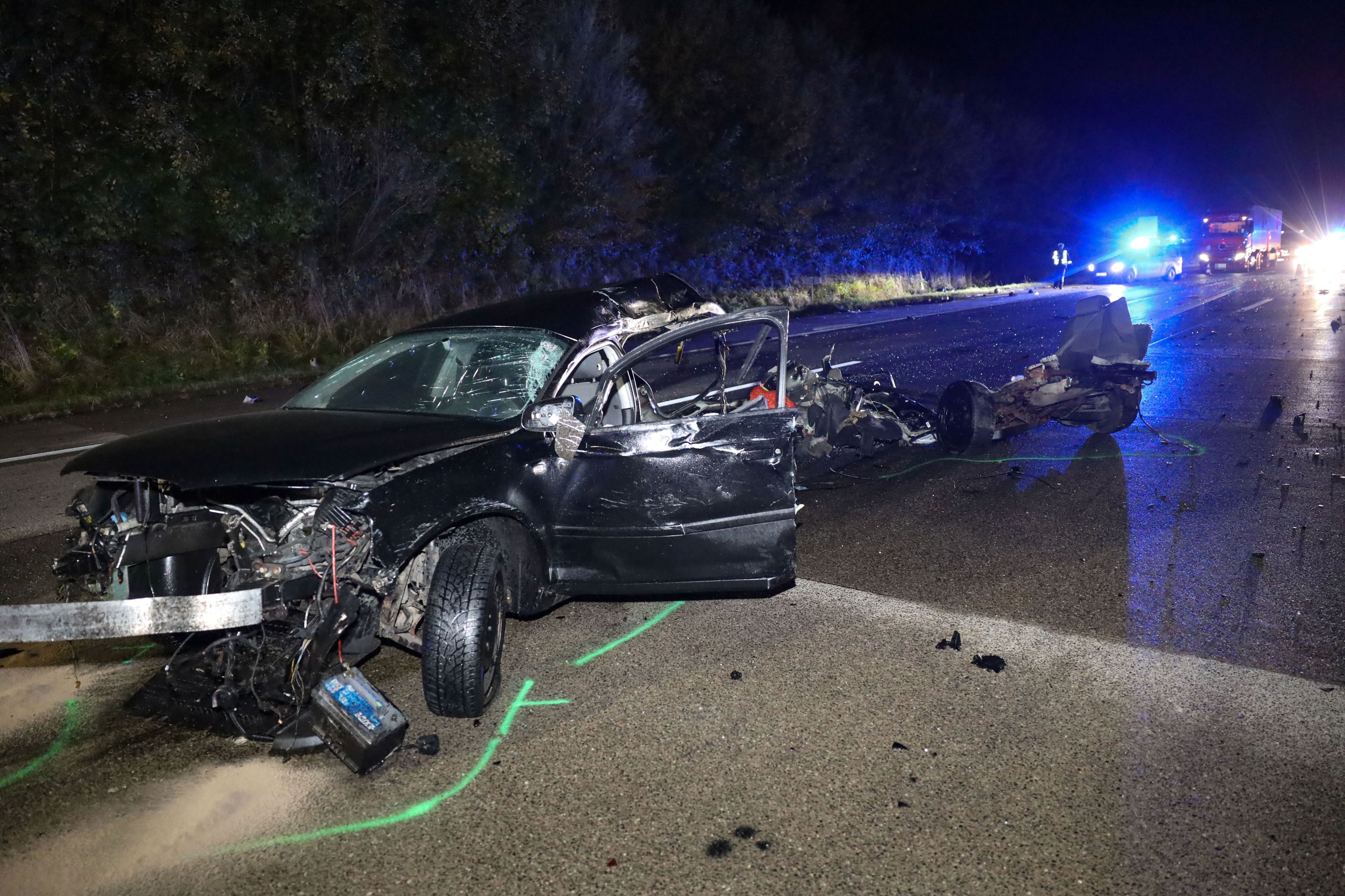 Das Auto des tödlich verunglückten Lenkers wurde total zerstört. 