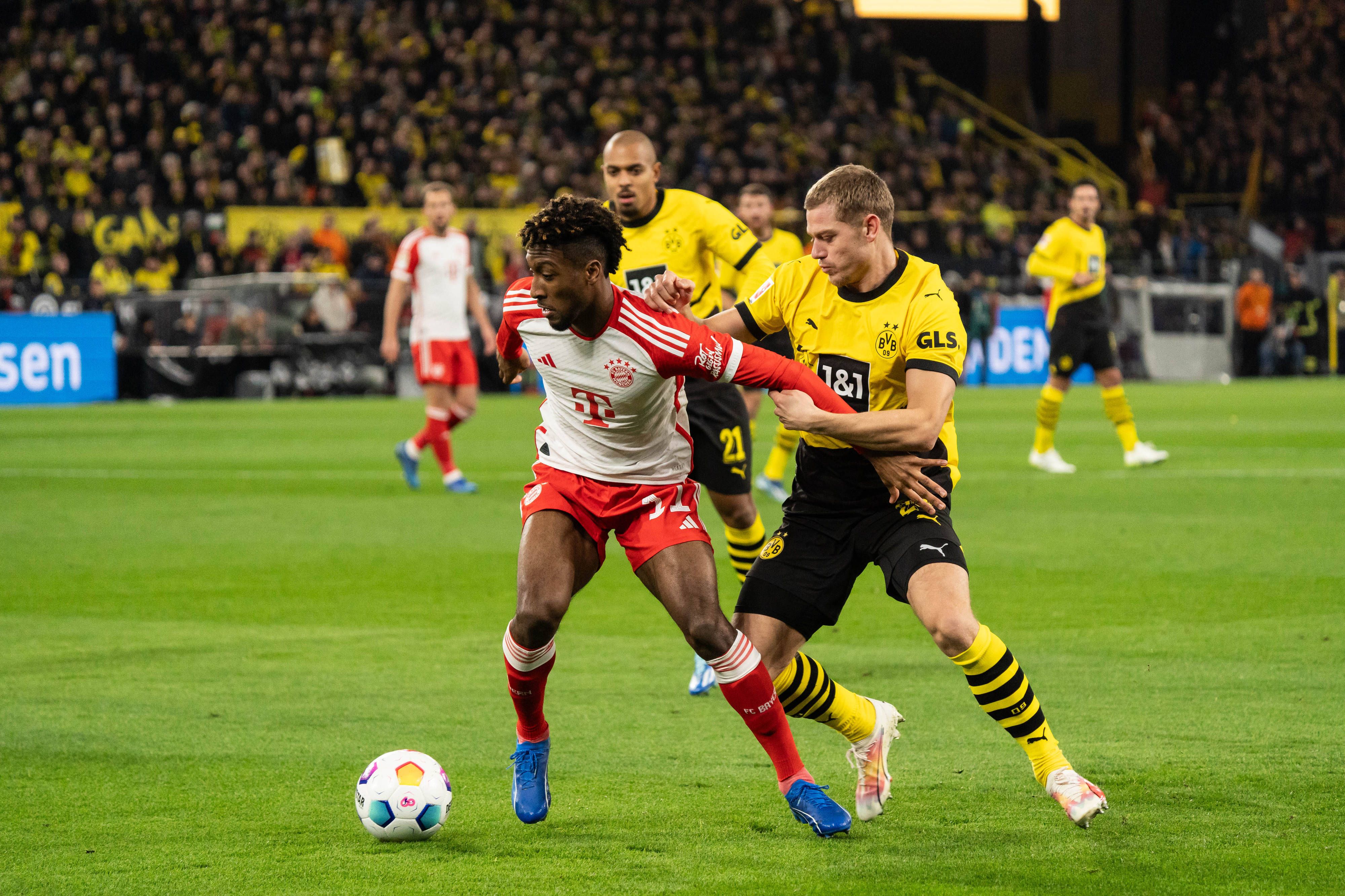 Kingsley Coman war beim Spiel gegen Dortmund meistens einen Schritt schneller als Julian Ryerson.