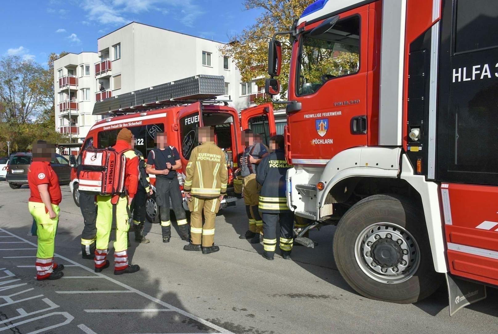 Am Sonntagnachmittag rückten mehrere Einsatzkräfte aus.