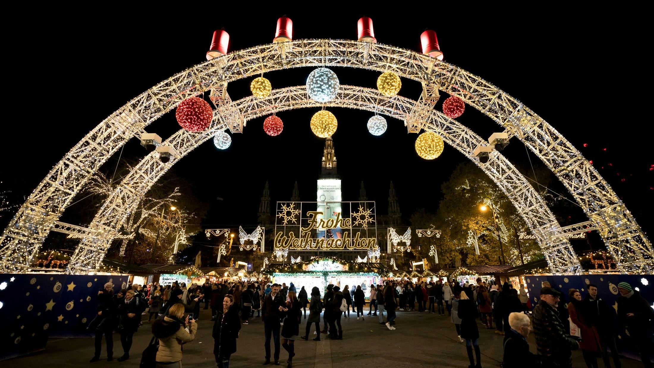 erster tag christkindlmarkt am rathausplatz, 20191115 foto: helmut graf/tageszeitung heute