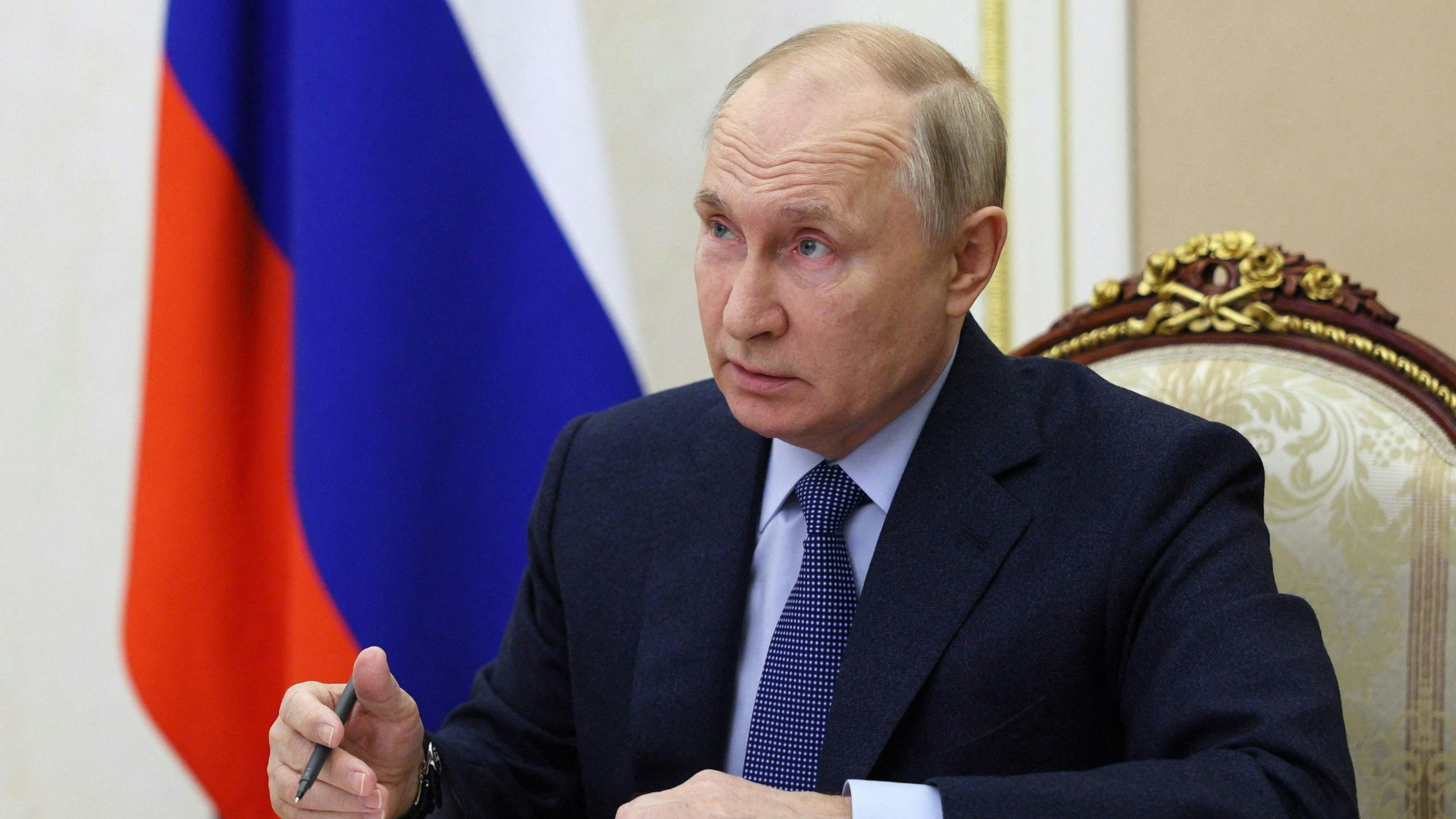 Download von www.picturedesk.com am 06.11.2023 (12:36).  In this pool photograph distributed by Sputnik agency Russia's President Vladimir Putin chairs a meeting with Security Council permanent members via video link in Moscow, on October 27, 2023. (Photo by Gavriil GRIGOROV / POOL / AFP) - 20231027_PD3352 - Rechteinfo: Rights Managed (RM) Nur für redaktionelle Nutzung! Werbliche Nutzung erfordert Freigabe: bitte schicken Sie uns eine Anfrage.