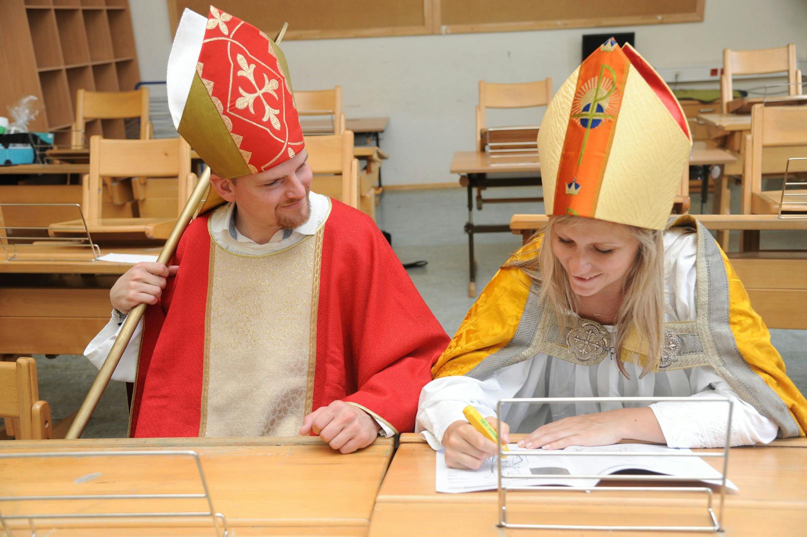Nikoläuse werden extra geschult: Hier die Nikolausschulung am 22. November in Melk.