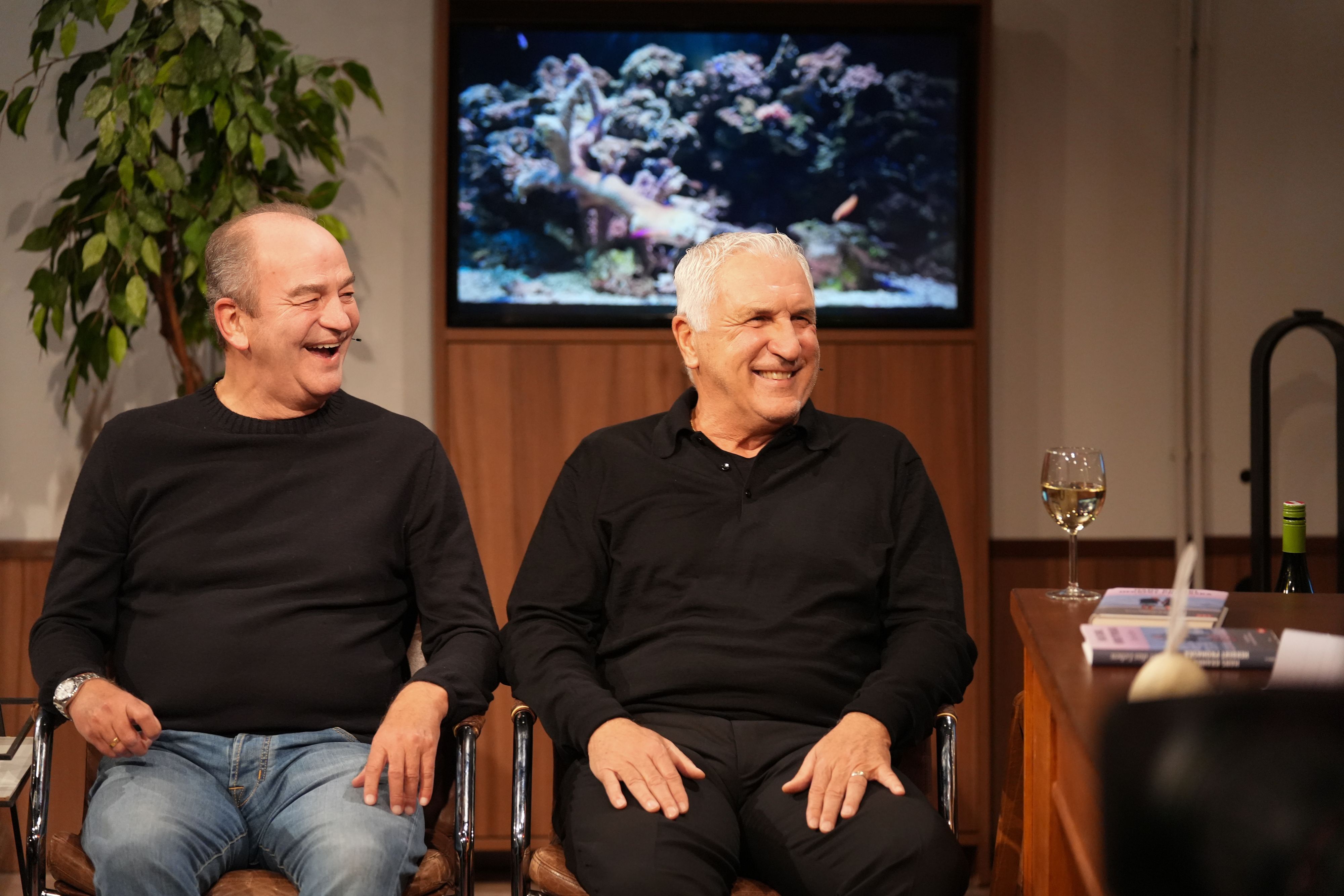 Herbert Prohaska erzählt, wann er zuletzt zu tief ins Glas geschaut hat.