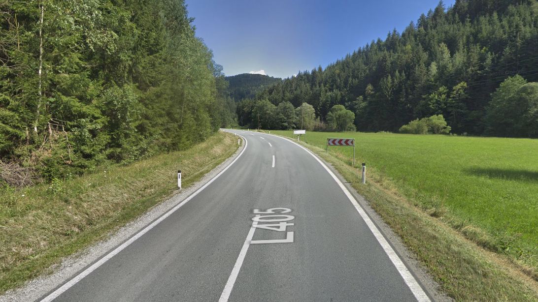 Tödlicher Verkehrsunfall auf der L405 im Bezirk Hartberg-Fürstenfeld.