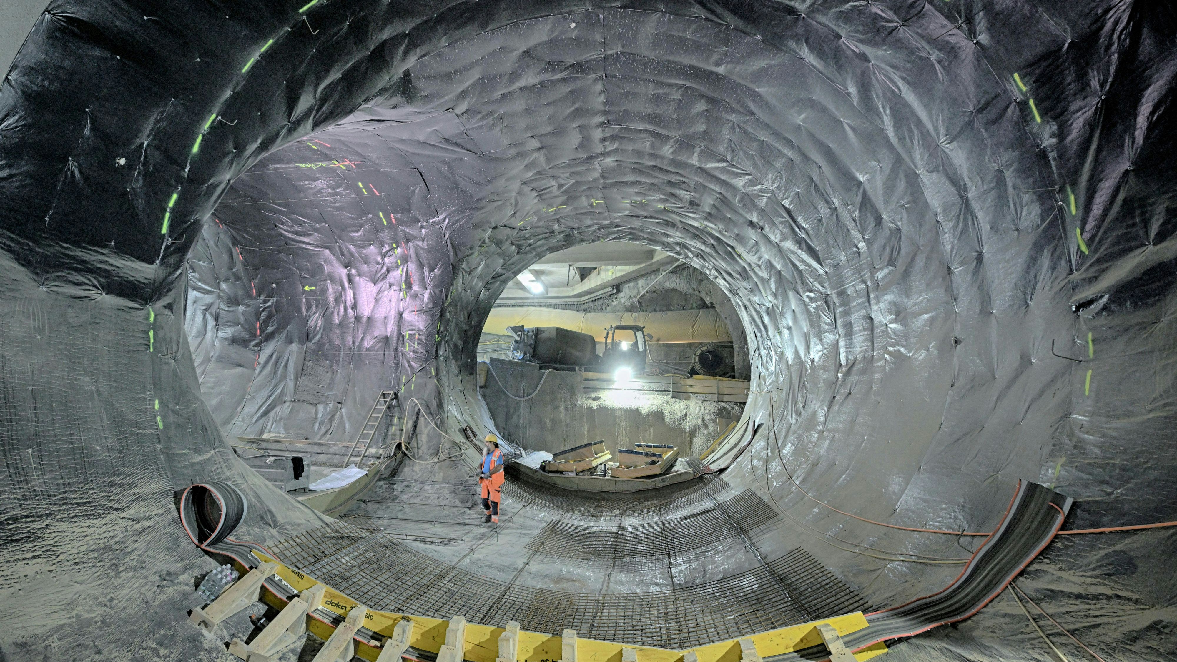 U5 Baustelle Station Frankhplatz: Querschlag Fahtreppenschacht