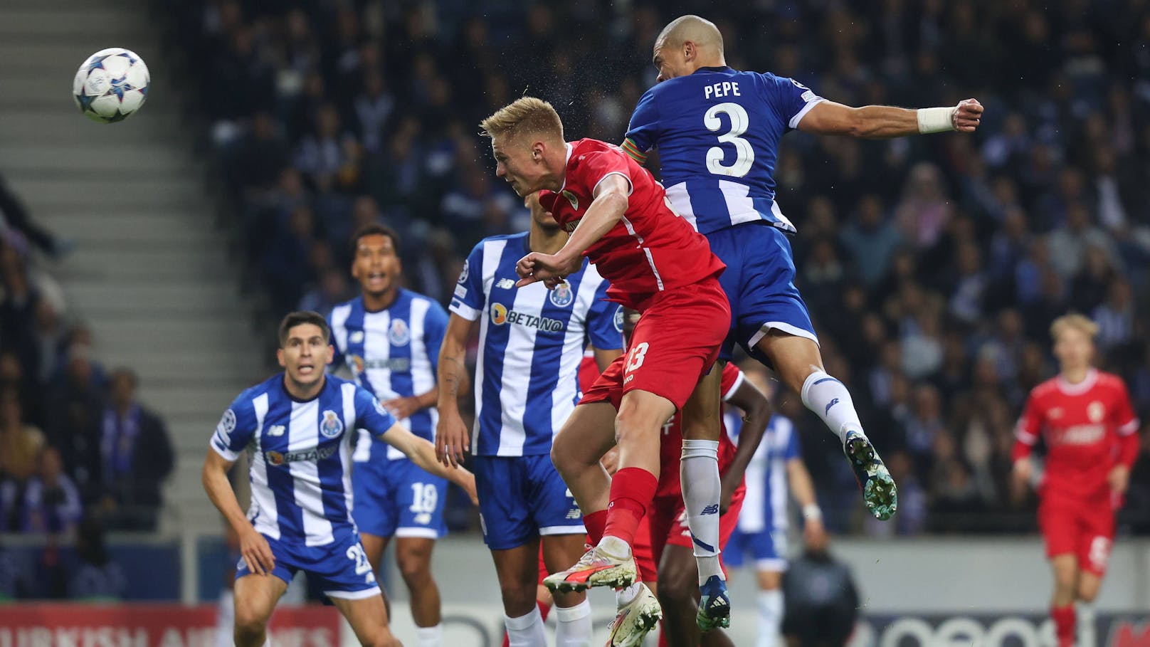 Alt-Star Pepe knackt nächsten Champions-League-Rekord