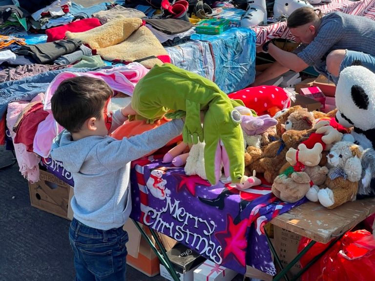 Ein Paradies für Groß und Klein und alles zu guten Preisen beim Lieblingsflohmarkt