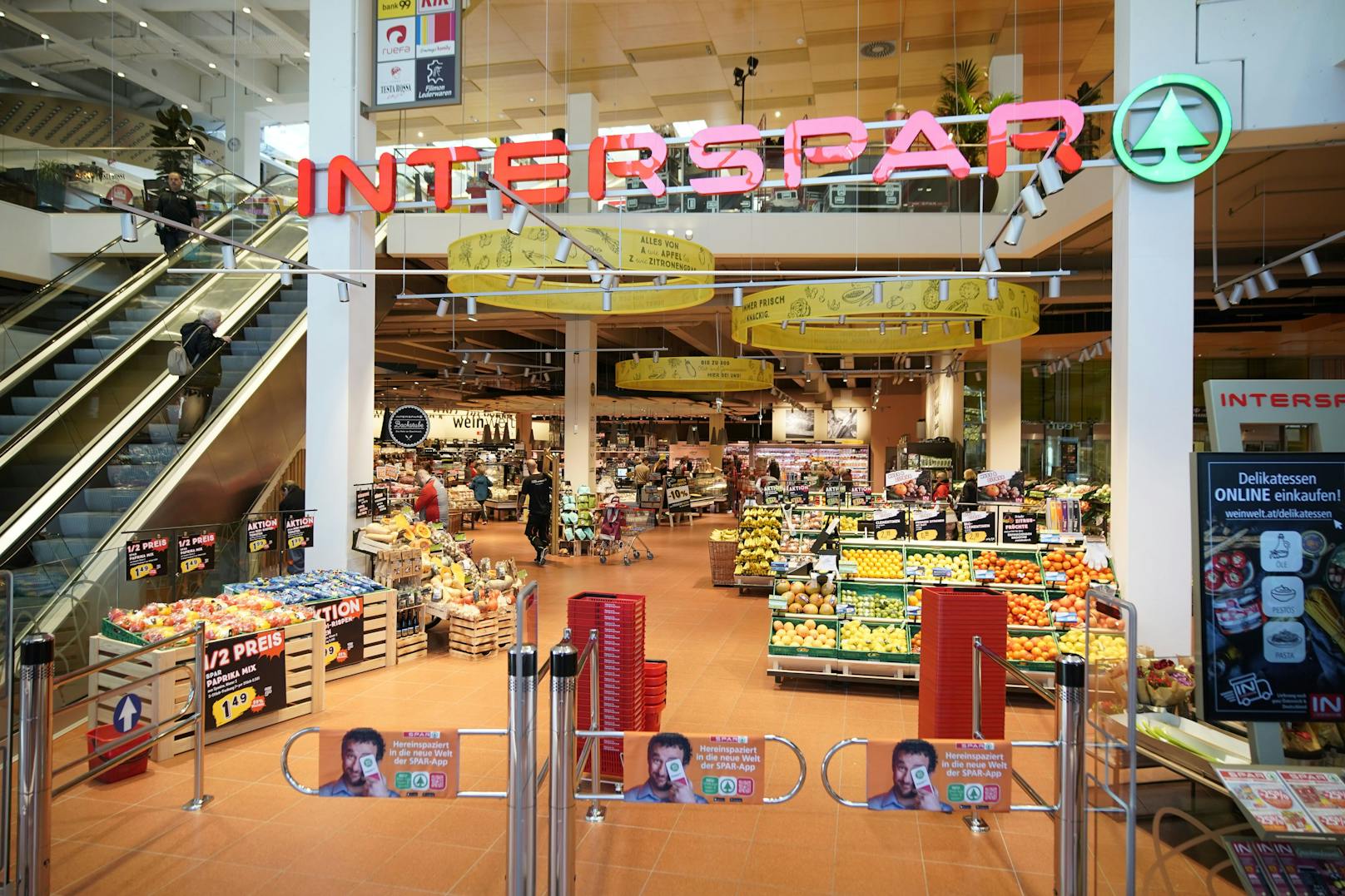 Interspar Hypermarkt Sandleitengasse Wien-Ottakring