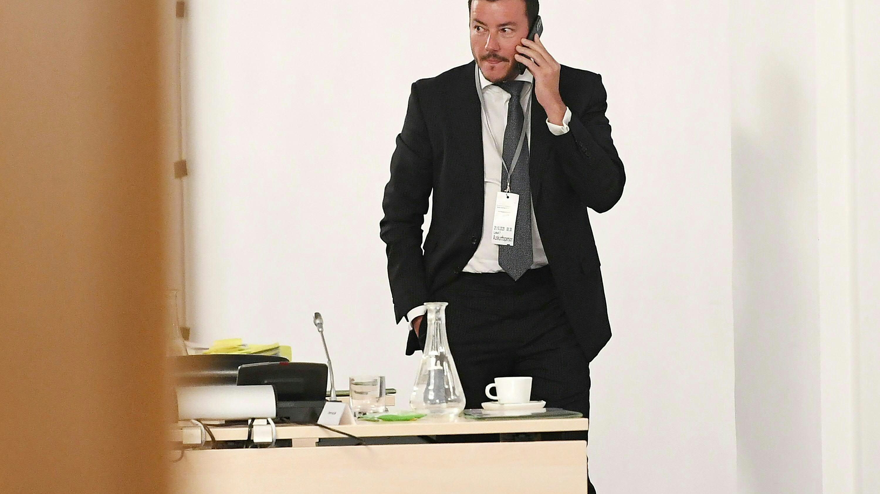 René Benko hat auf Druck seiner Investoren am 8. November den Vorsitz im Signa-Beirat zurückgelegt.