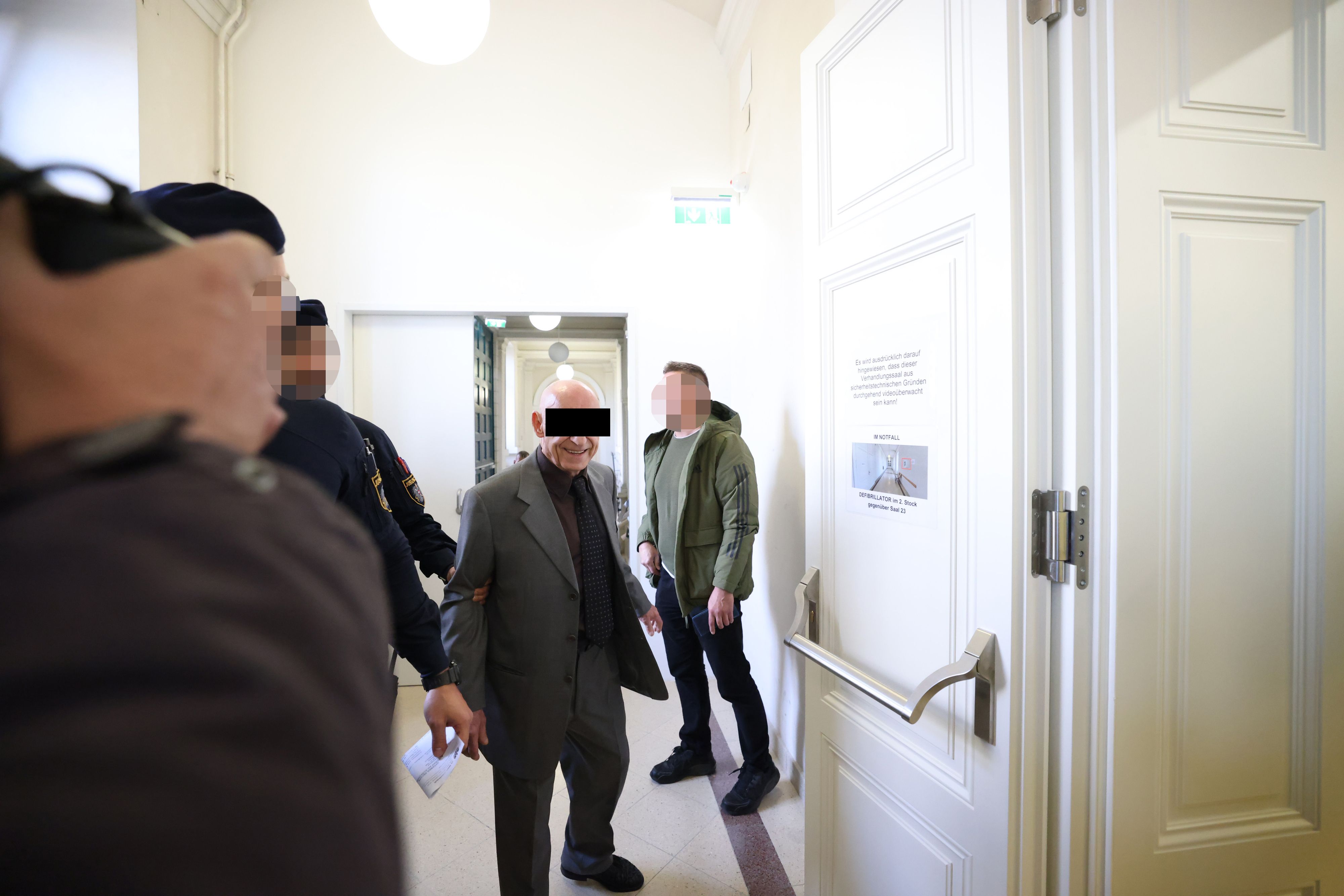 Von 75 Lebensjahren verbrachte Karl K. fast 30 im Gefängnis – nun folgen weitere.