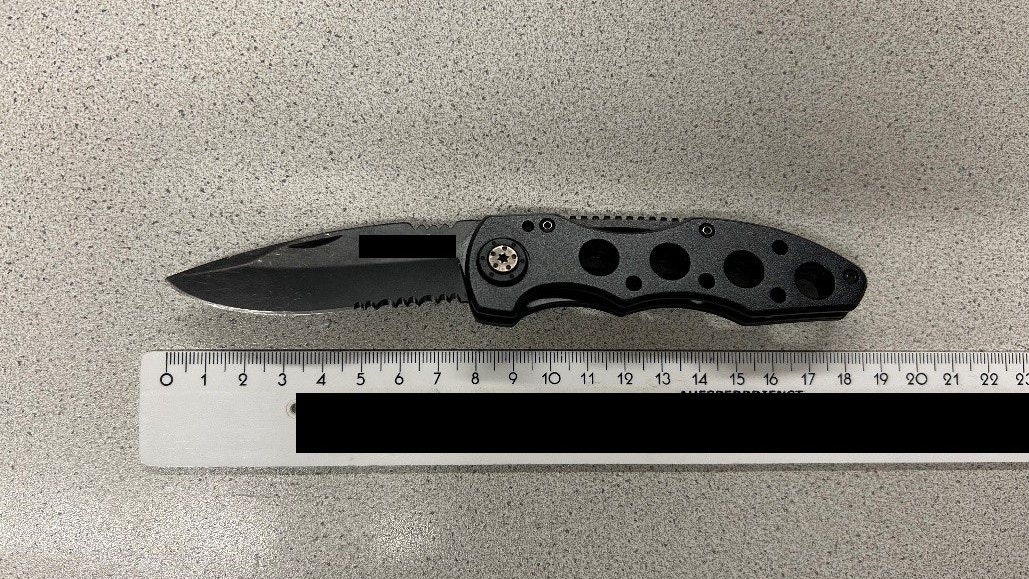 Mit diesem Messer soll der Mann seinen Nachbarn bedroht haben. 