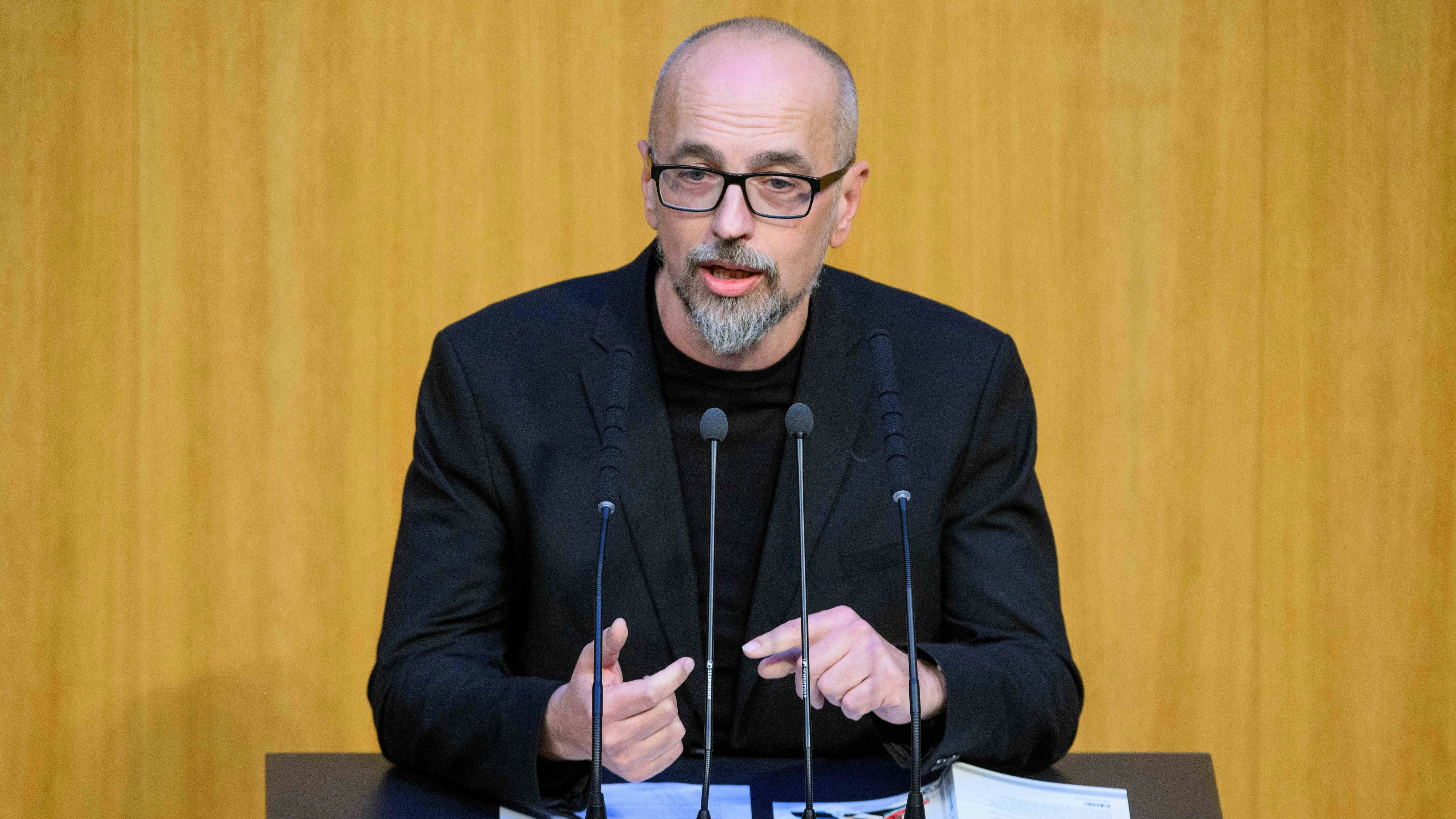 Michel Reimon will nicht für die Grünen bei der EU-Wahl antreten.