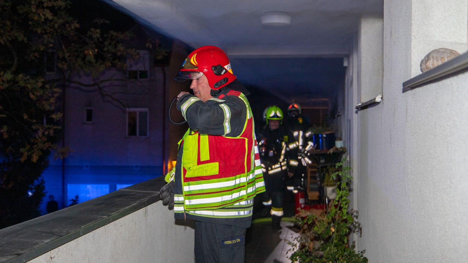 Parallel wurde überprüft, ob sich in den verrauchten Bereichen noch Personen aufhielten.