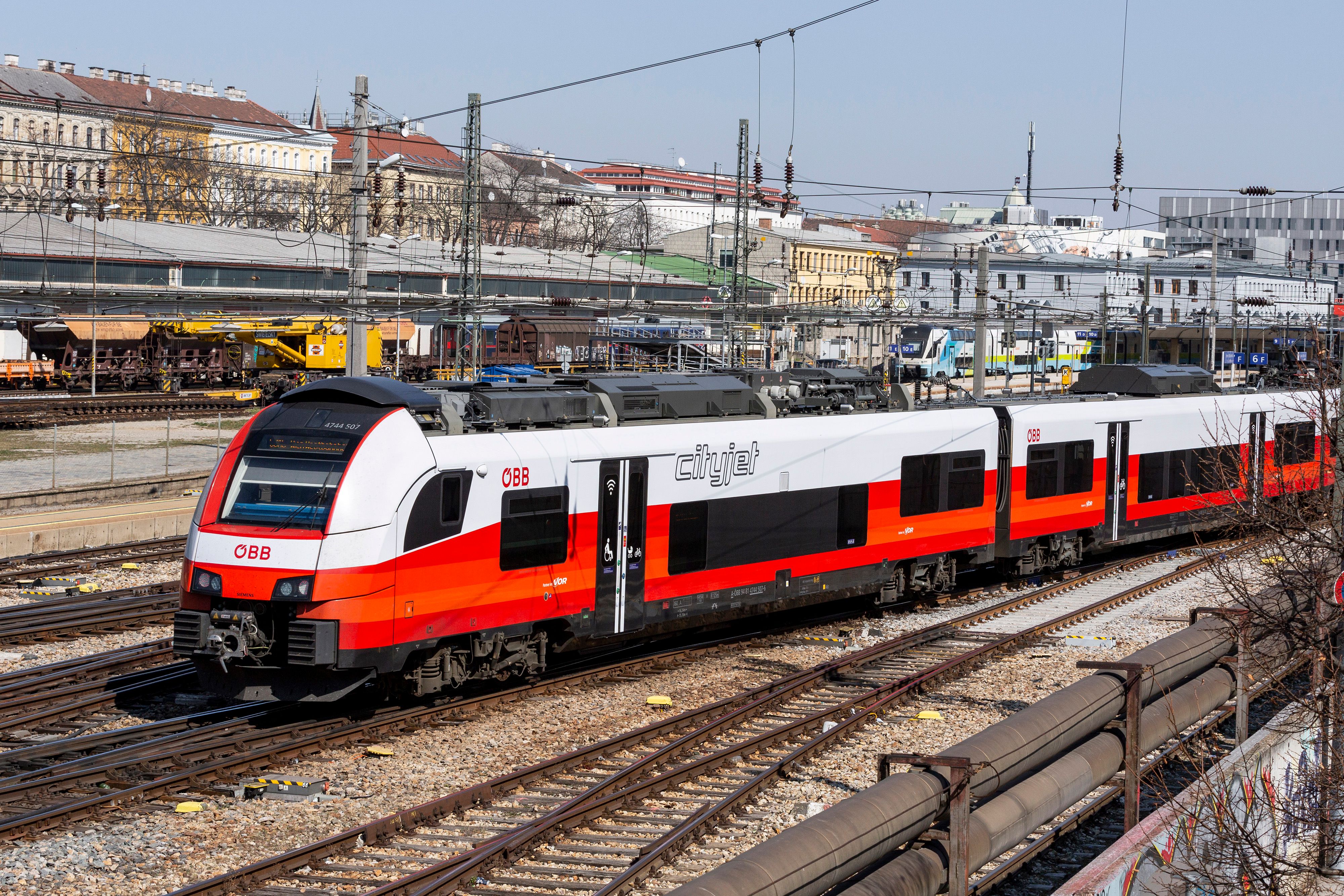 Derzeit ist zwischen Wien Westbahnhof und Hütteldorf der Zugverkehr nur eingeschränkt möglich.
