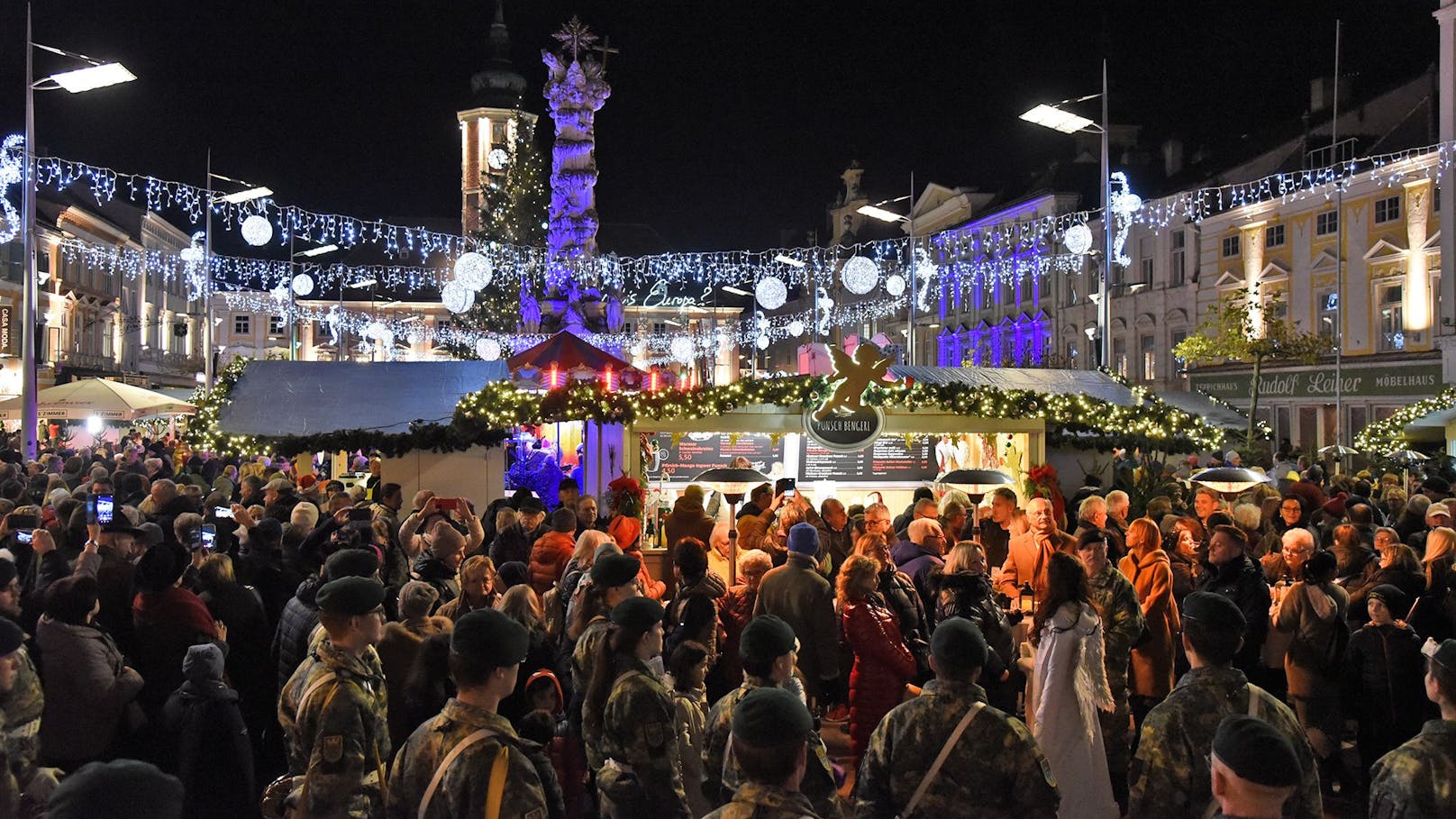 Der Adventzauber am Rathausplatz St. Pölten beginnt am 24. November.