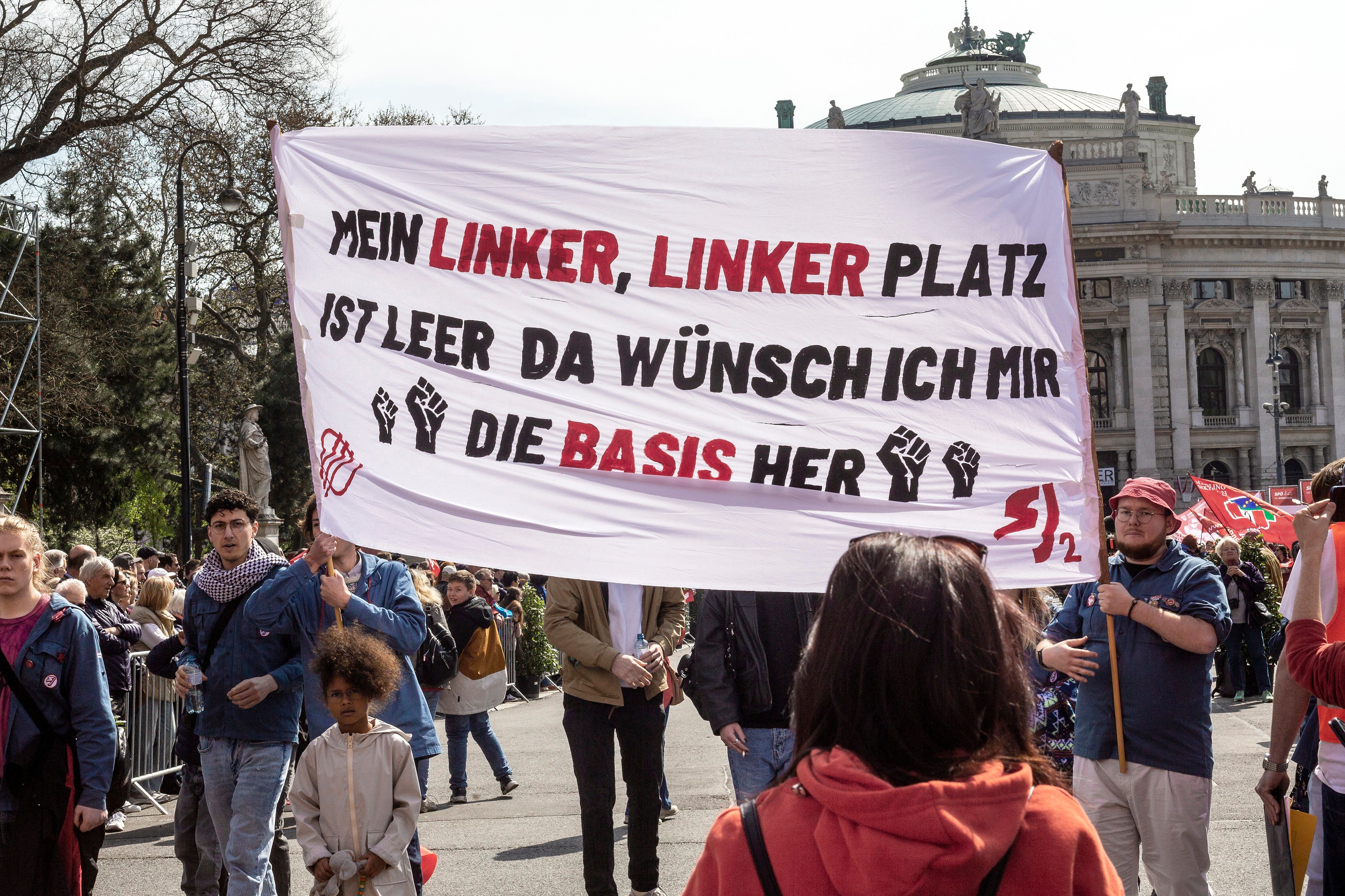 Die SJÖ verurteilt den Hamas-Terror gegen die israelische Zivilbevölkerung. Nur in Vorarlberg lauten die Parolen anders.